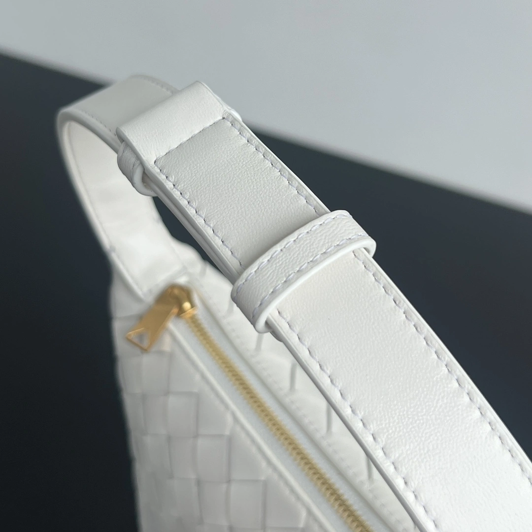 MOMO-- V595t1 776781V3IV19009 high quality version Wallace Calfskin item:E-B063B2624