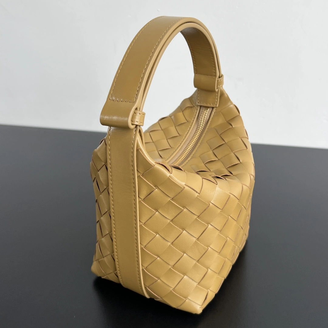MOMO-- V595t1 776781V3IV19894 high quality version Wallace Calfskin item:E-B063B2625