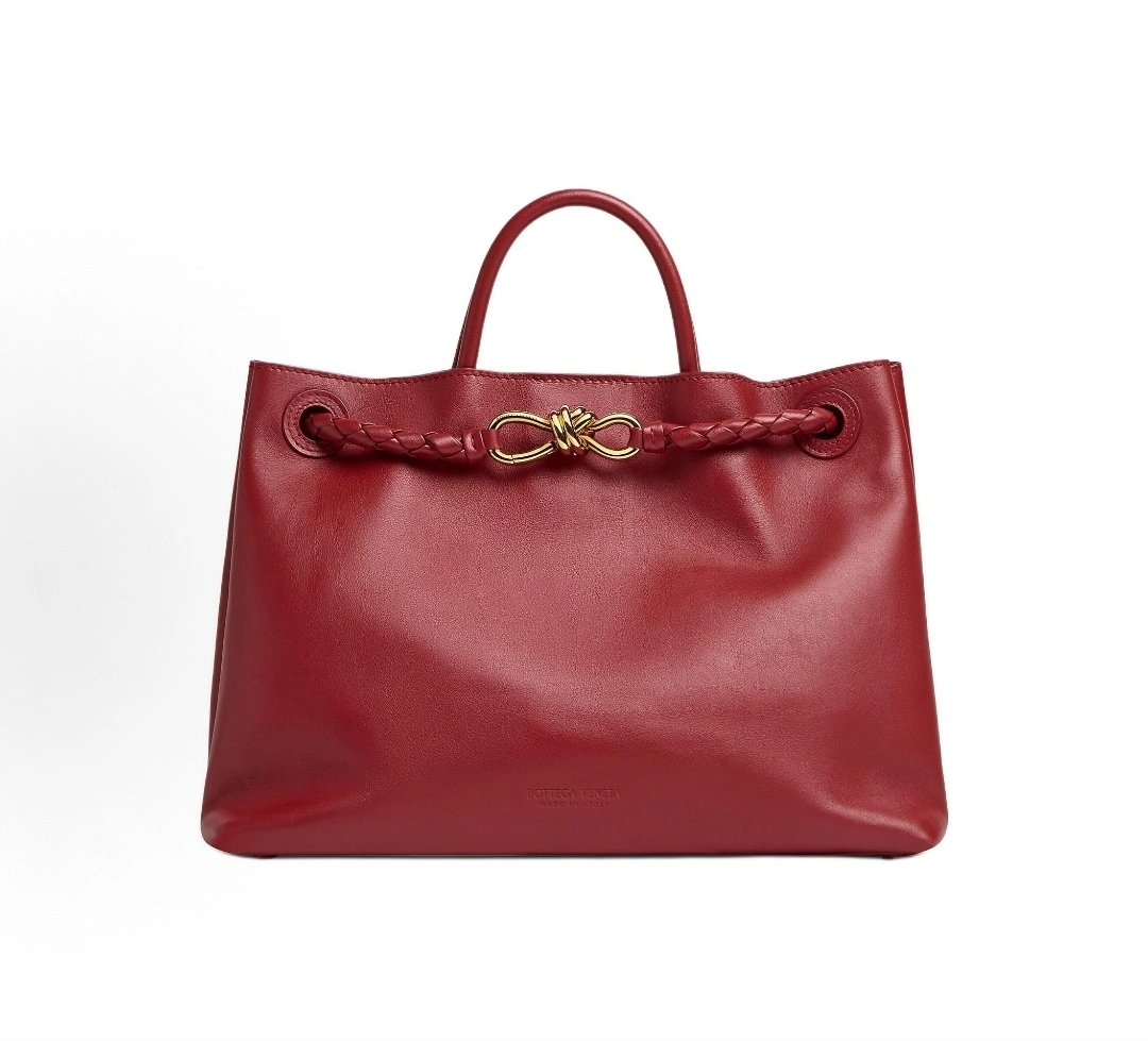 MOMO-- V595t1 810214V4O946545 high quality version Andiamo Calfskin item:F-B664B0273