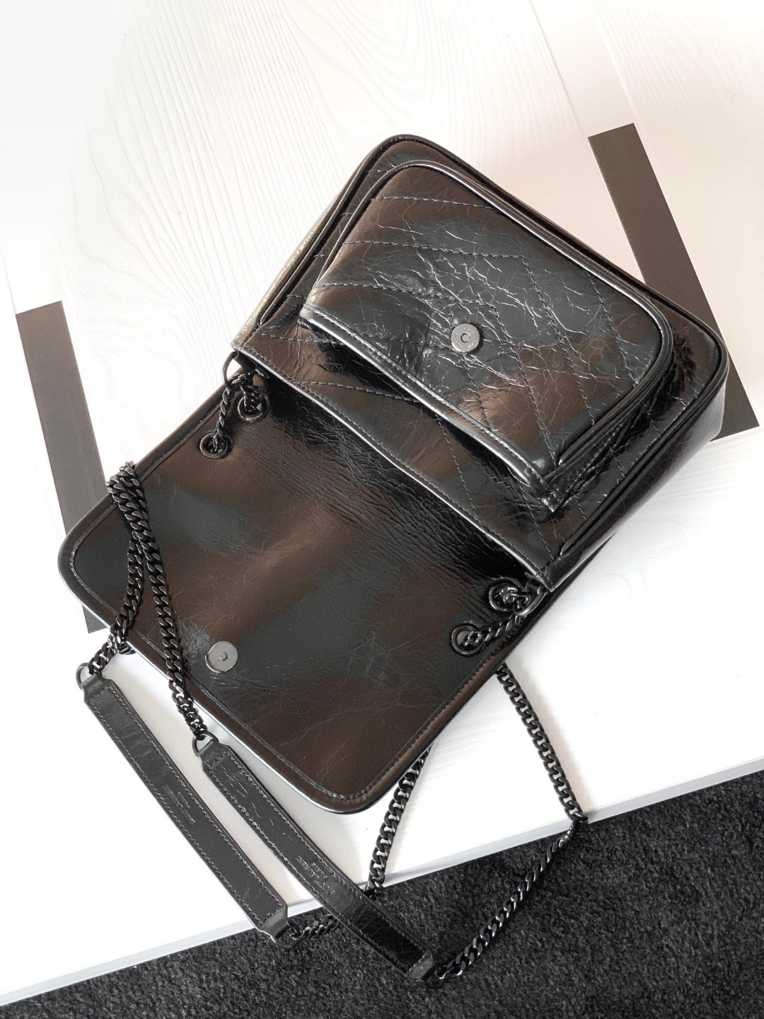 MOMO-- Yv5s 6331850EN081000 high quality version waxed skin cowhide item:D-B000L0575