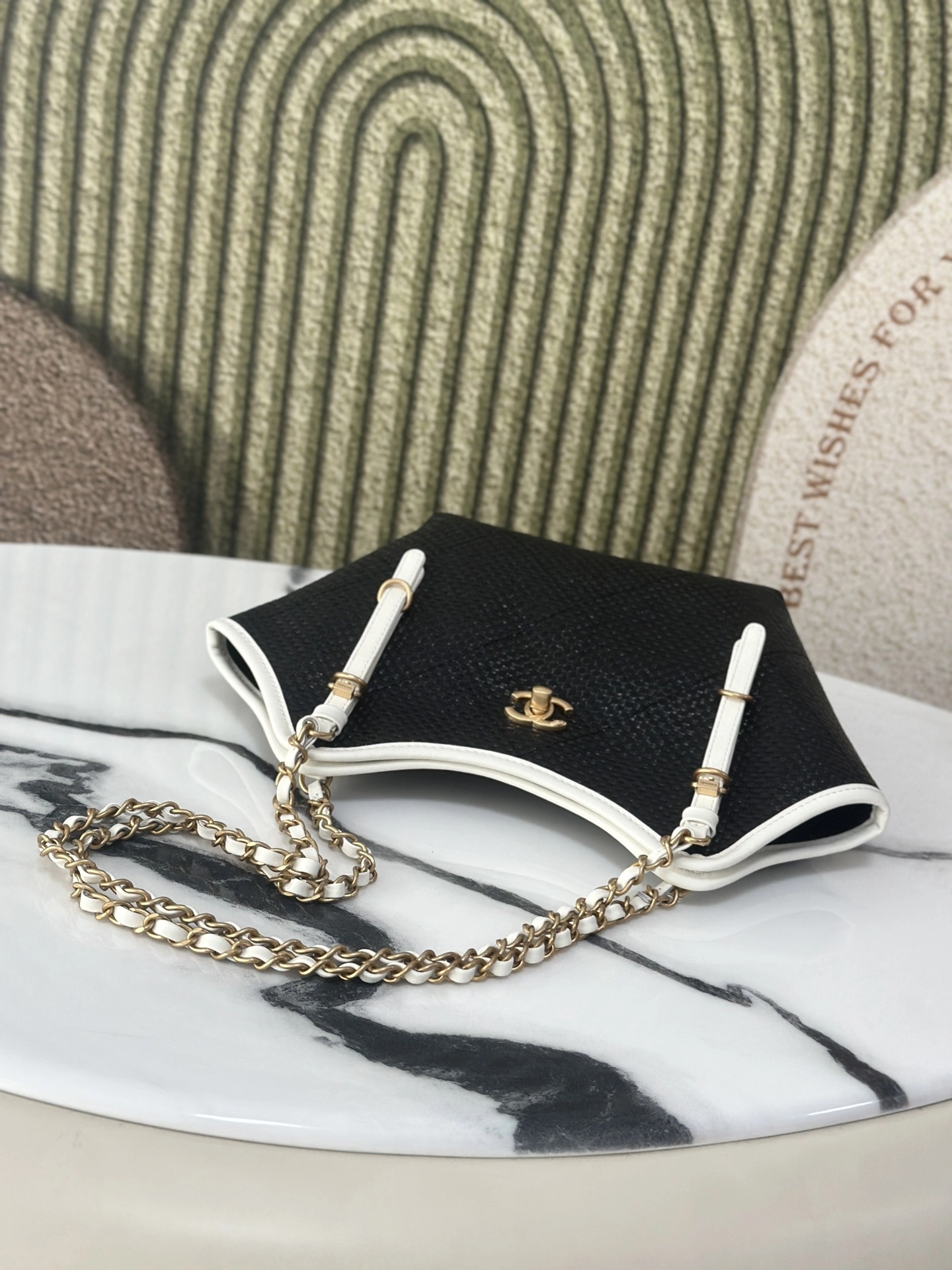 MOMO--3h1958 AS6015-B22594-U5559 high quality version cowhide Tote item:E-B000L1608T