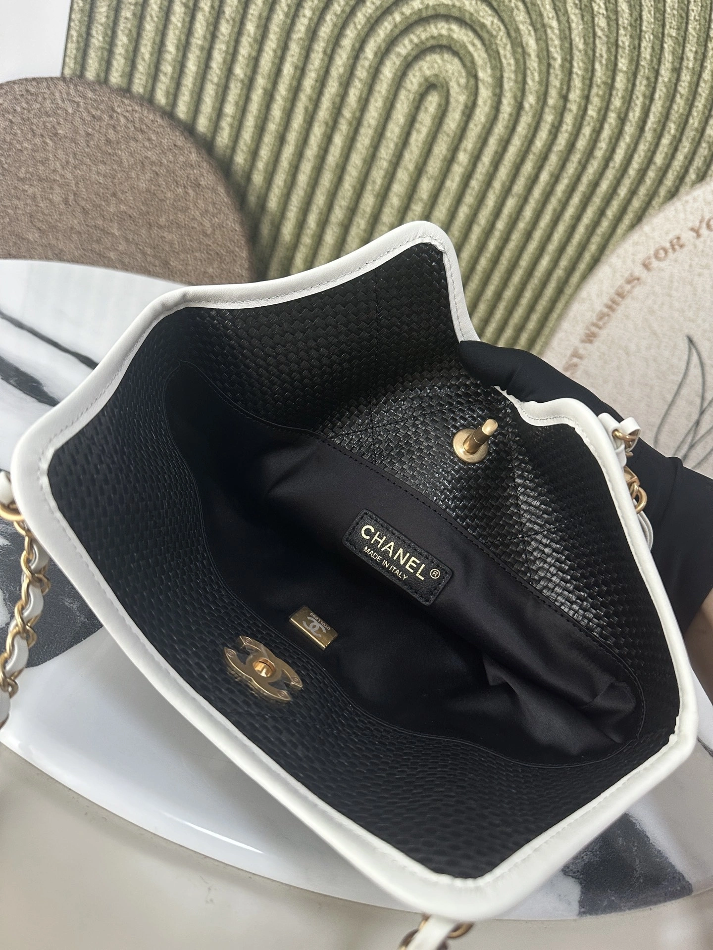 MOMO--3h1958 AS6015-B22594-U5559 high quality version cowhide Tote item:E-B000L1608T