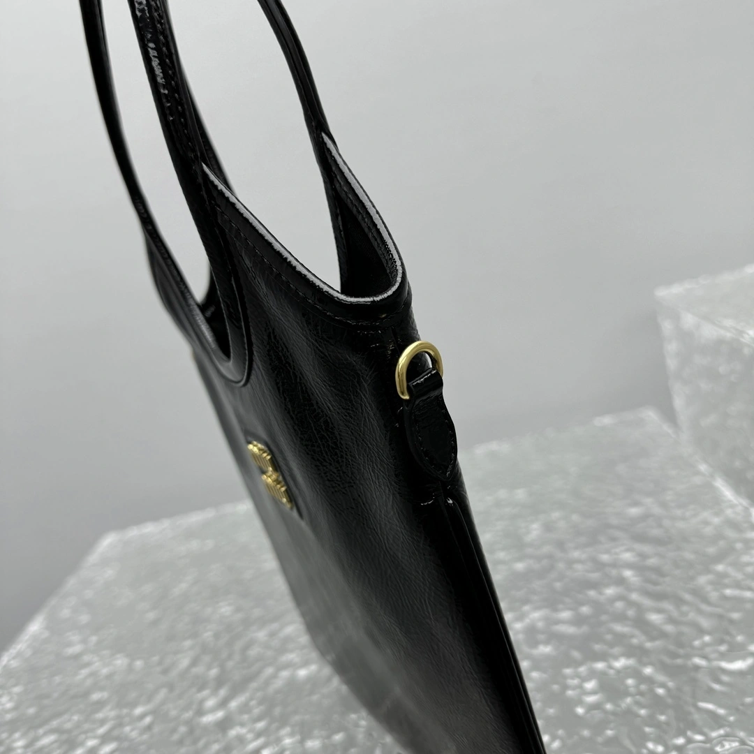 MOMO- 7iu7iu 5BA281_ADNT_F0002_V_OWF high quality version 25ss Hobo item:E-B664G2068