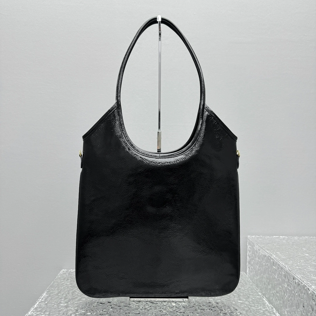 MOMO- 7iu7iu 5BG231_ADNT_F0002_V_MWF high quality version 25ss Hobo item:E-B664G2069