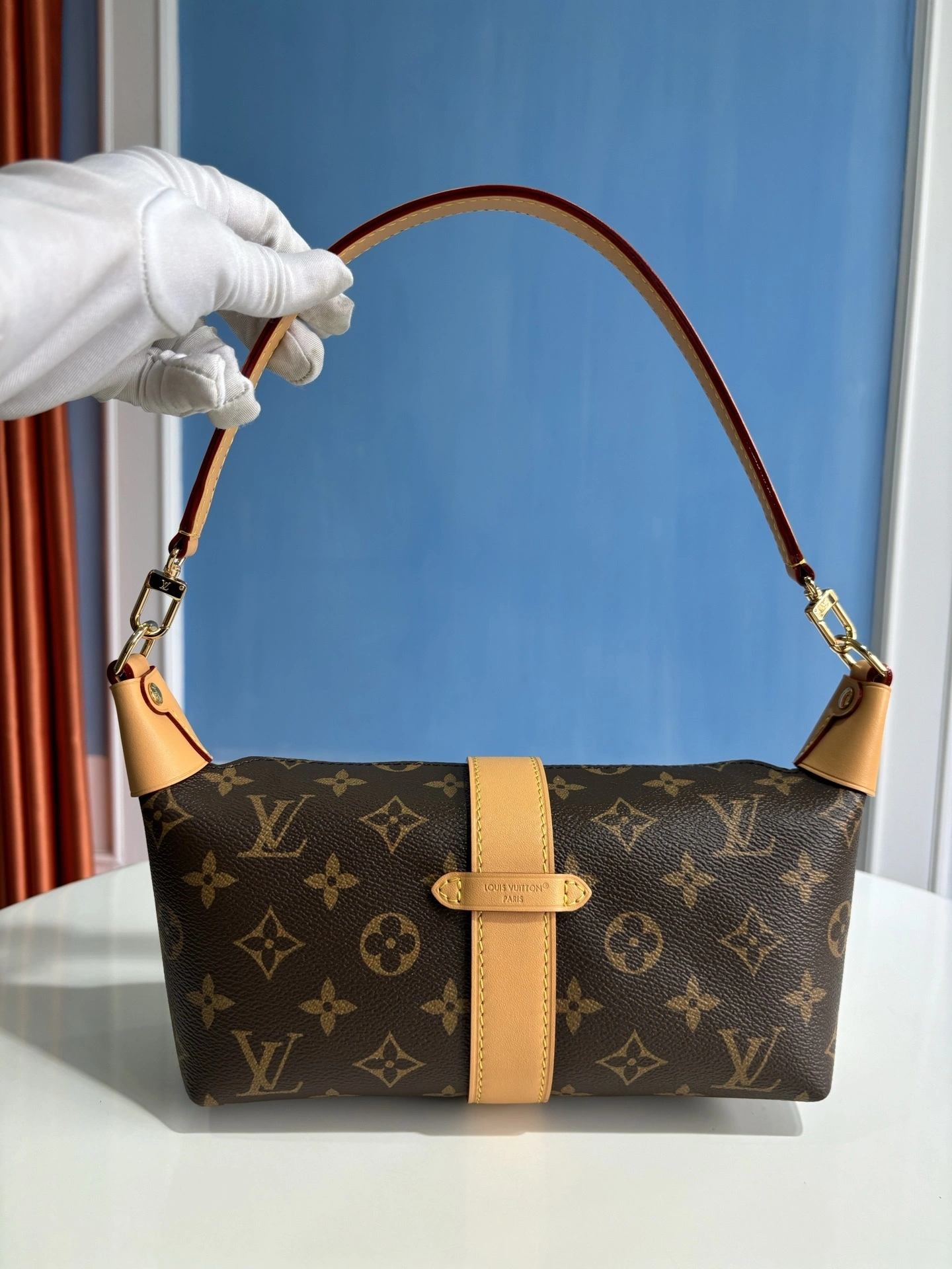 MOMO--8V M26191 high quality version Pochette Mia Monogram cowhide item:E-B808L1712T