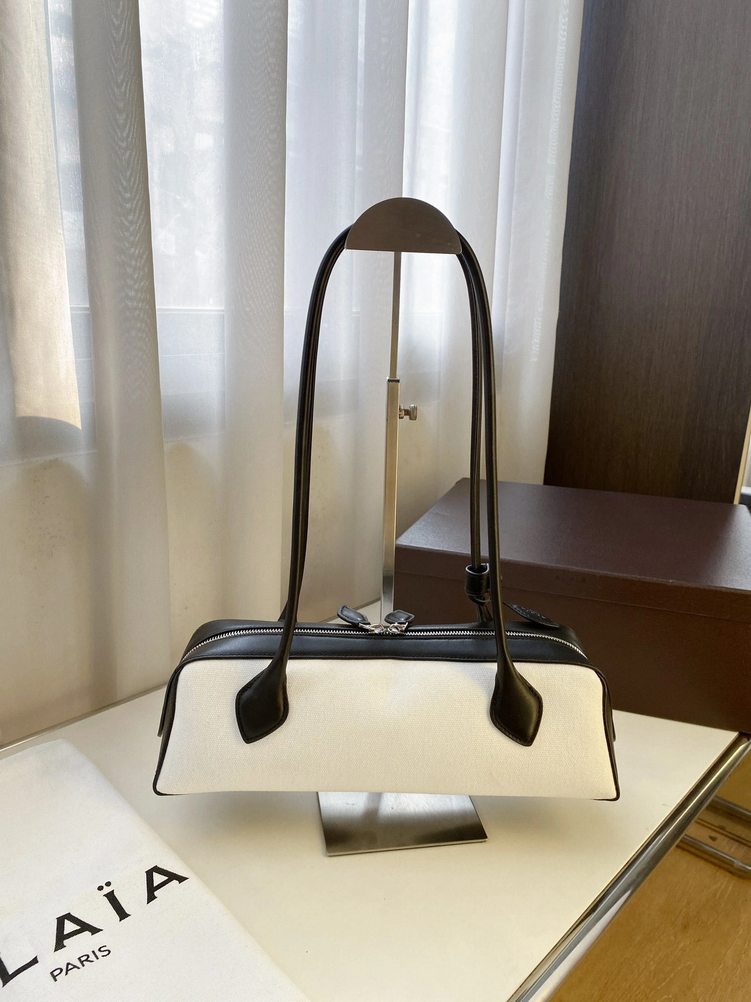 MOMO--Other brands AA1S06033CA293040 high quality version Le Teckel item:E-B000A1335