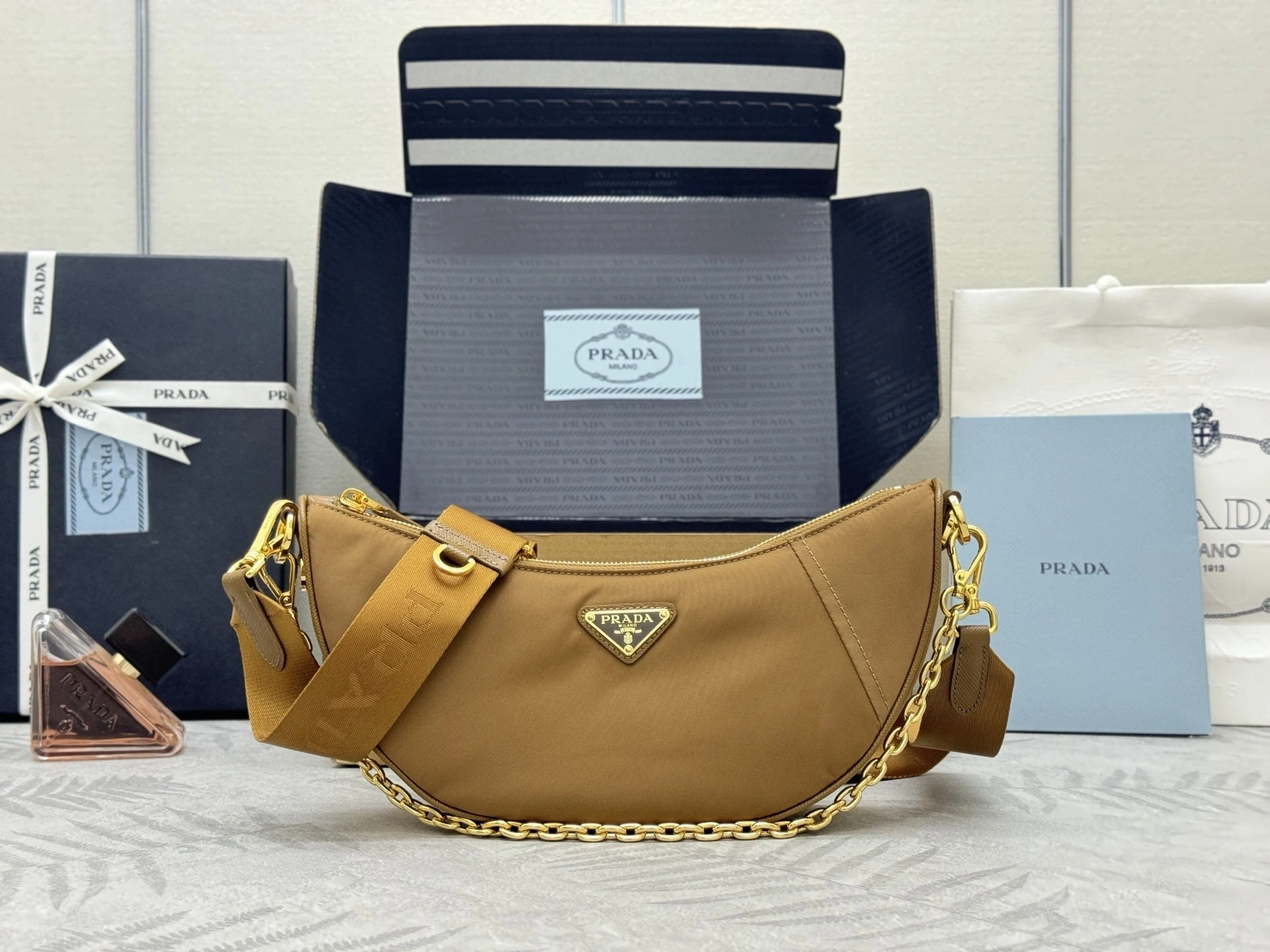 MOMO--PPr141 1BA463-1BH222_R064_F0134 high quality version Re-Nylon item:E-B000K0625