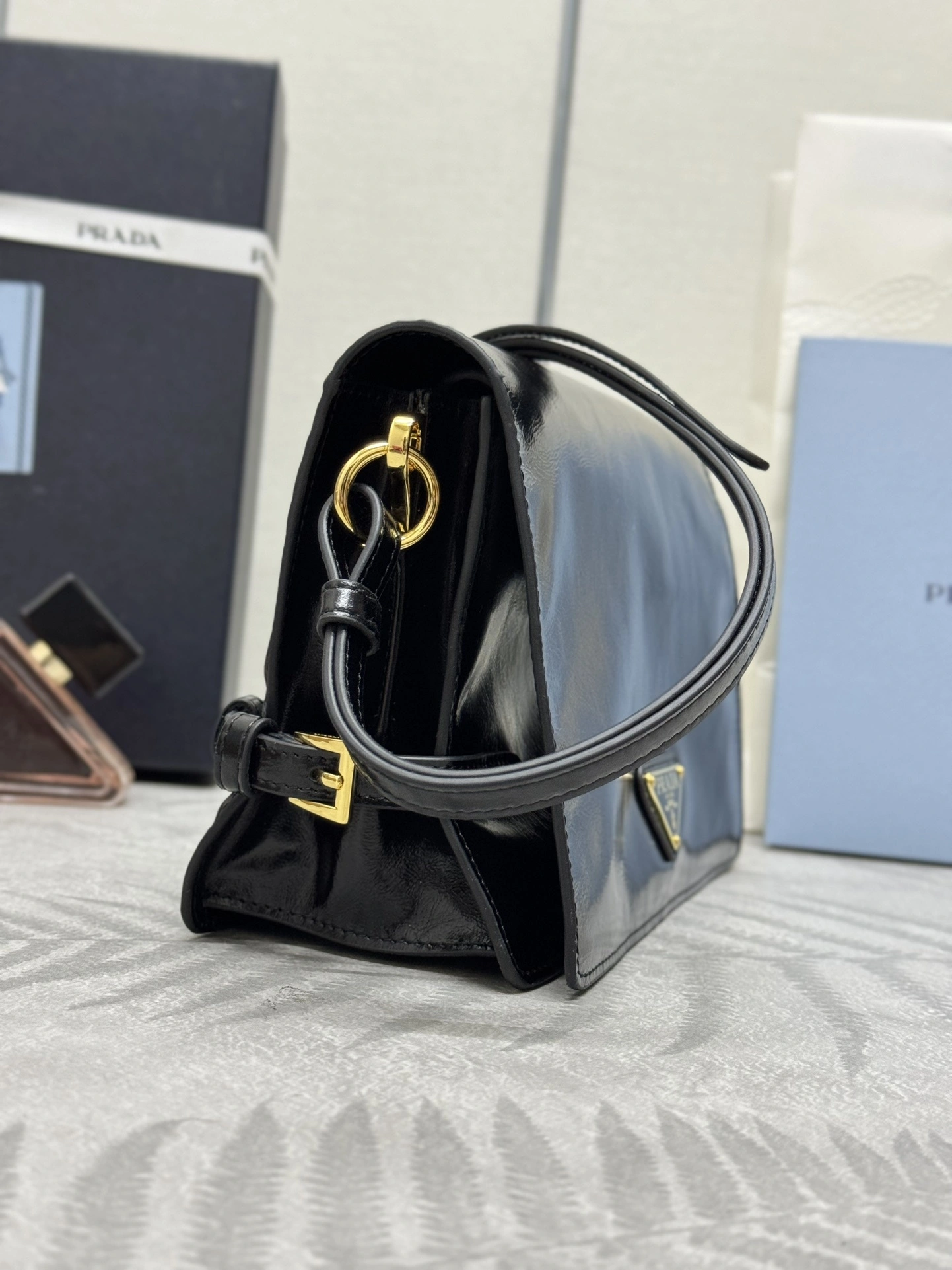 MOMO--Pr141 1BD082_2CYR_F0002_V_DVJ high quality version waxed skin item:E-B000K0736