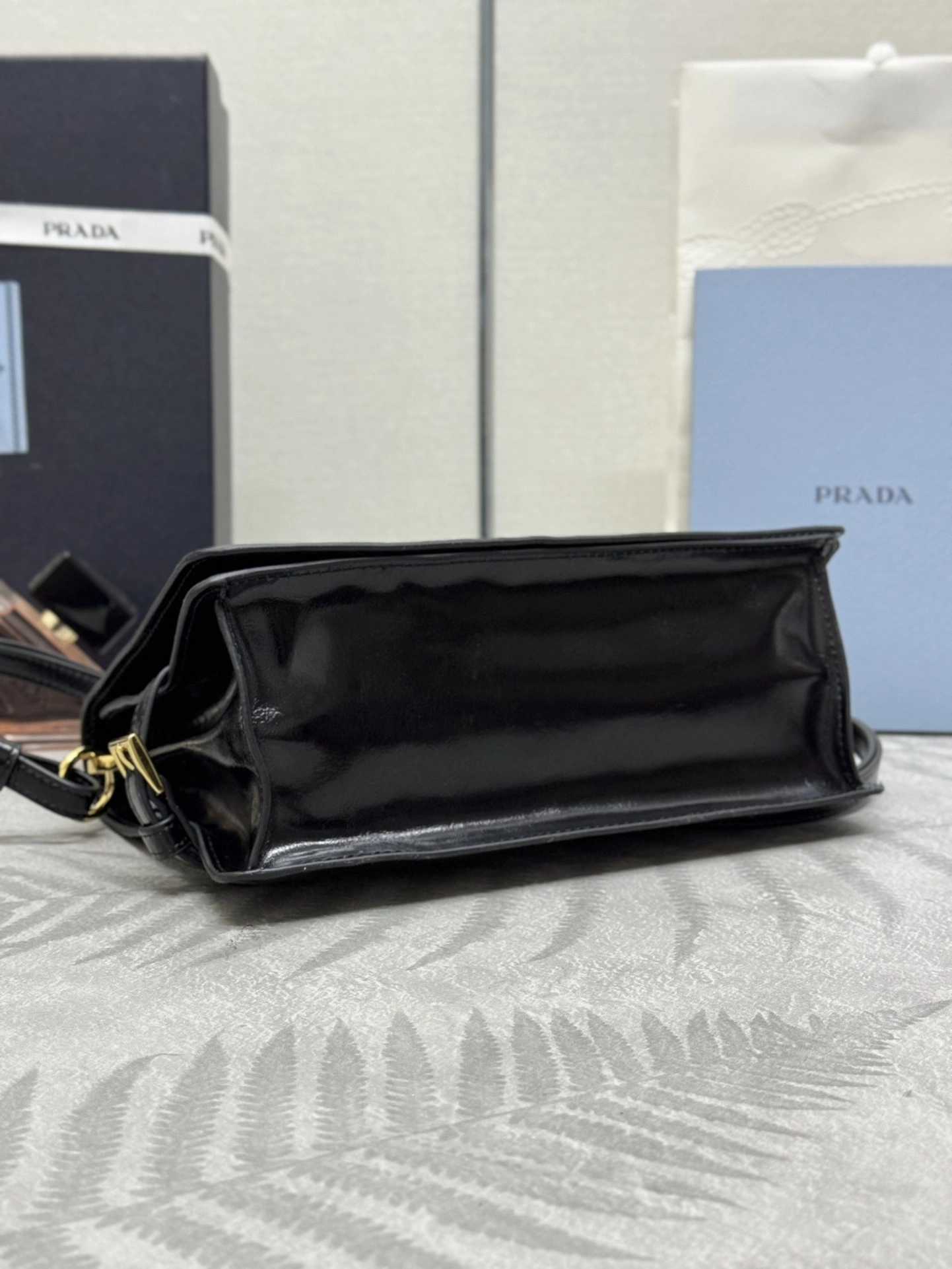 MOMO--Pr141 1BD082_2CYR_F0002_V_DVJ high quality version waxed skin item:E-B000K0736