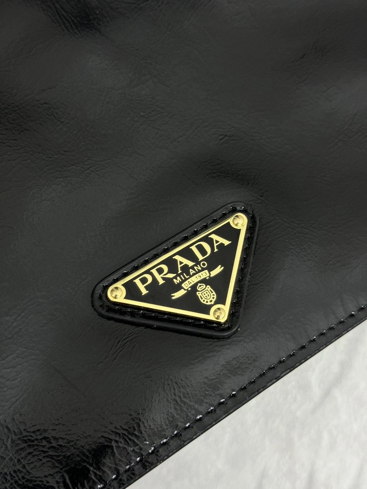 MOMO--Pr141 1BD082_2CYR_F0002_V_DVJ high quality version waxed skin item:E-B000K0736