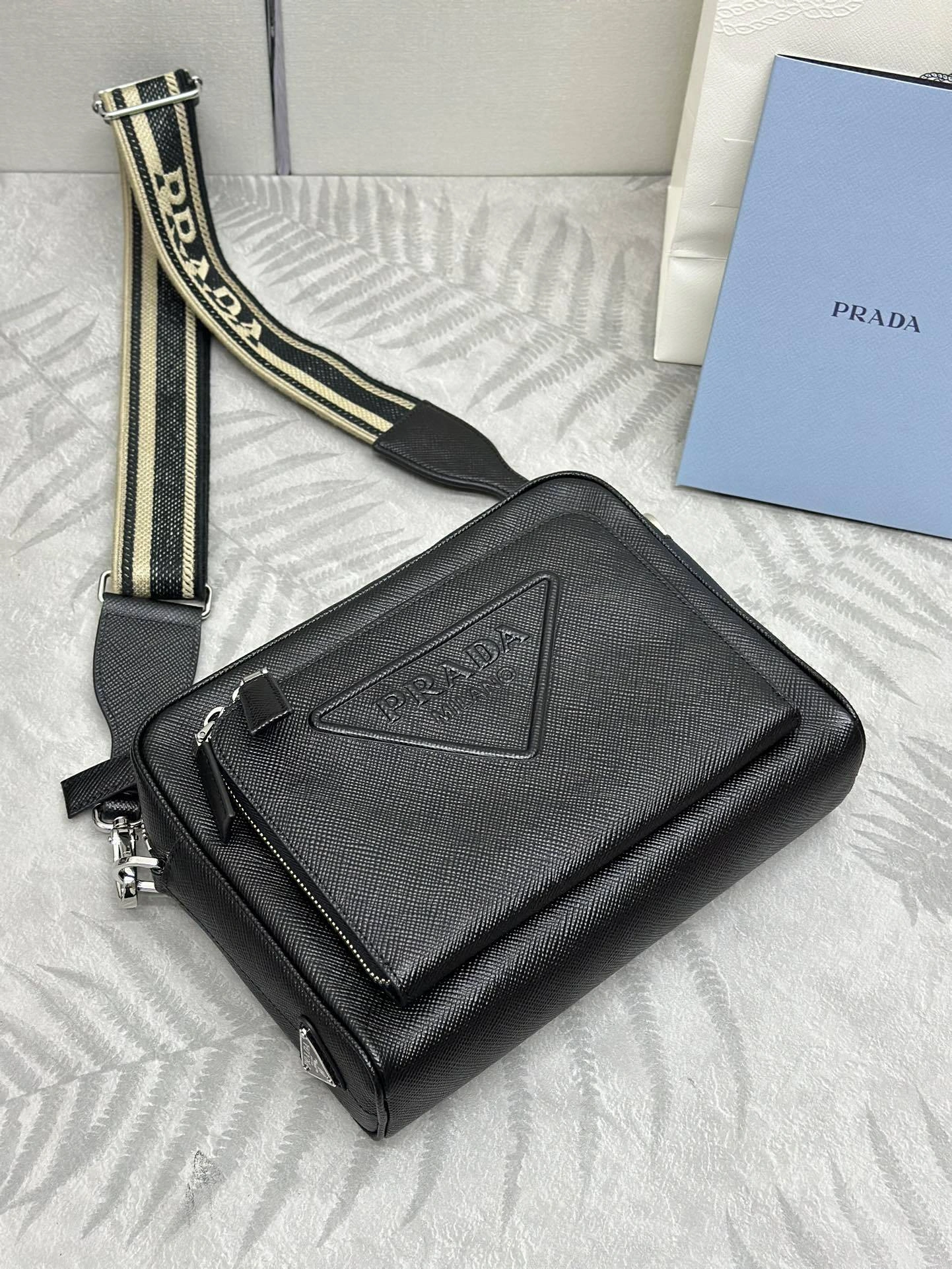 MOMO--Pr141 2VH152_2FAD_F0002_V_OOO high quality version embroidery item:E-B000K0608
