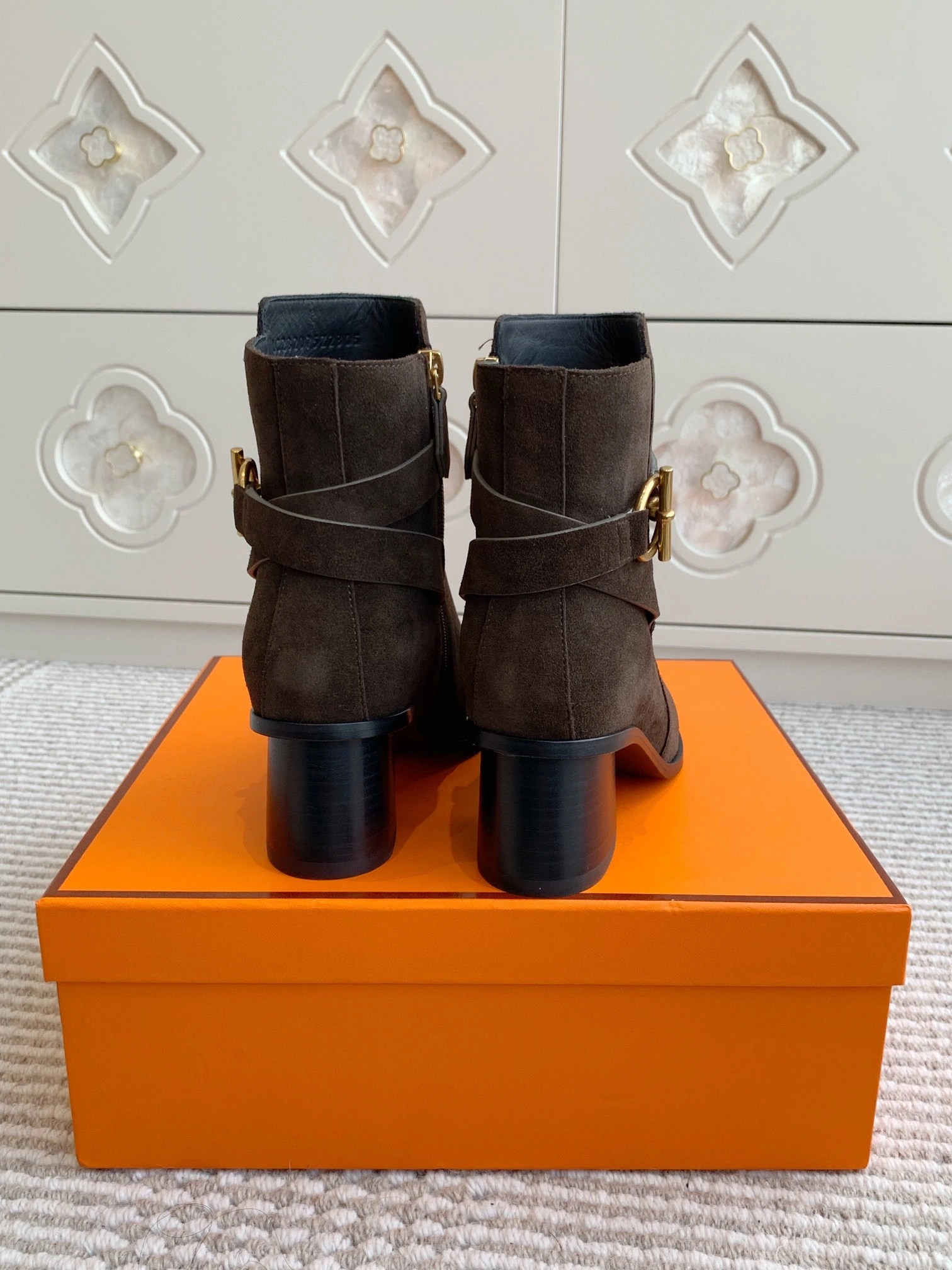 COCO-- H5r75s H242007Z F7 Justine Calfskin cowhide Heel height：5cm item:E-X362J3004