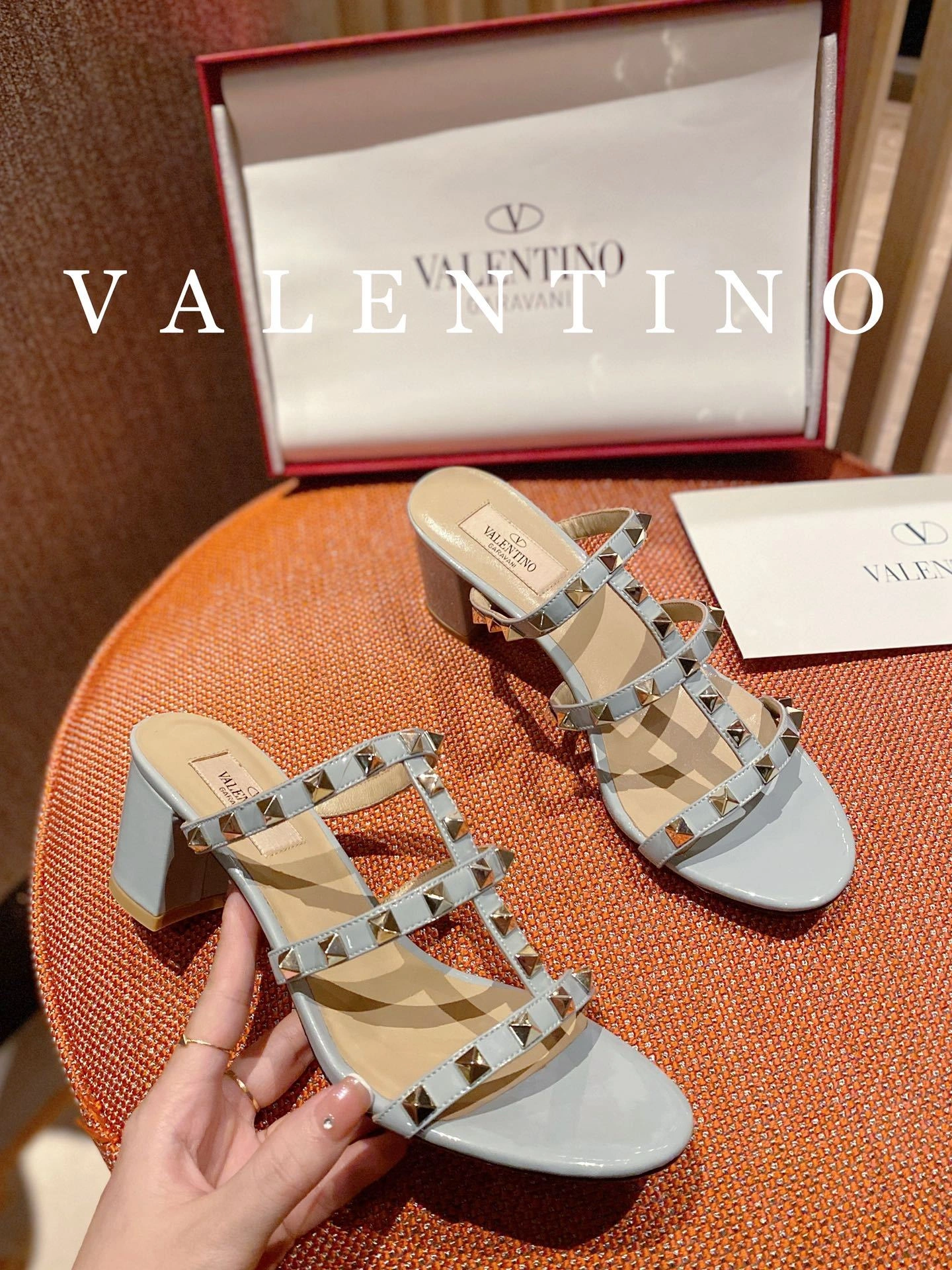 COCO-- V1859ti9o 4W2S0C47VODZQW Heel height：6CM cowhide sheepskin item:E-X555E1401W