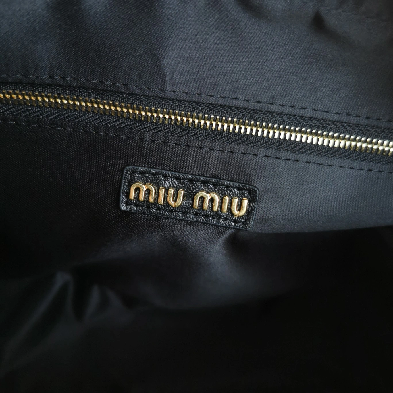 MOMO-- 11005BB124-N88-F0216-V-OOO 3Colour high quality version item：C-B063I2024V-3
