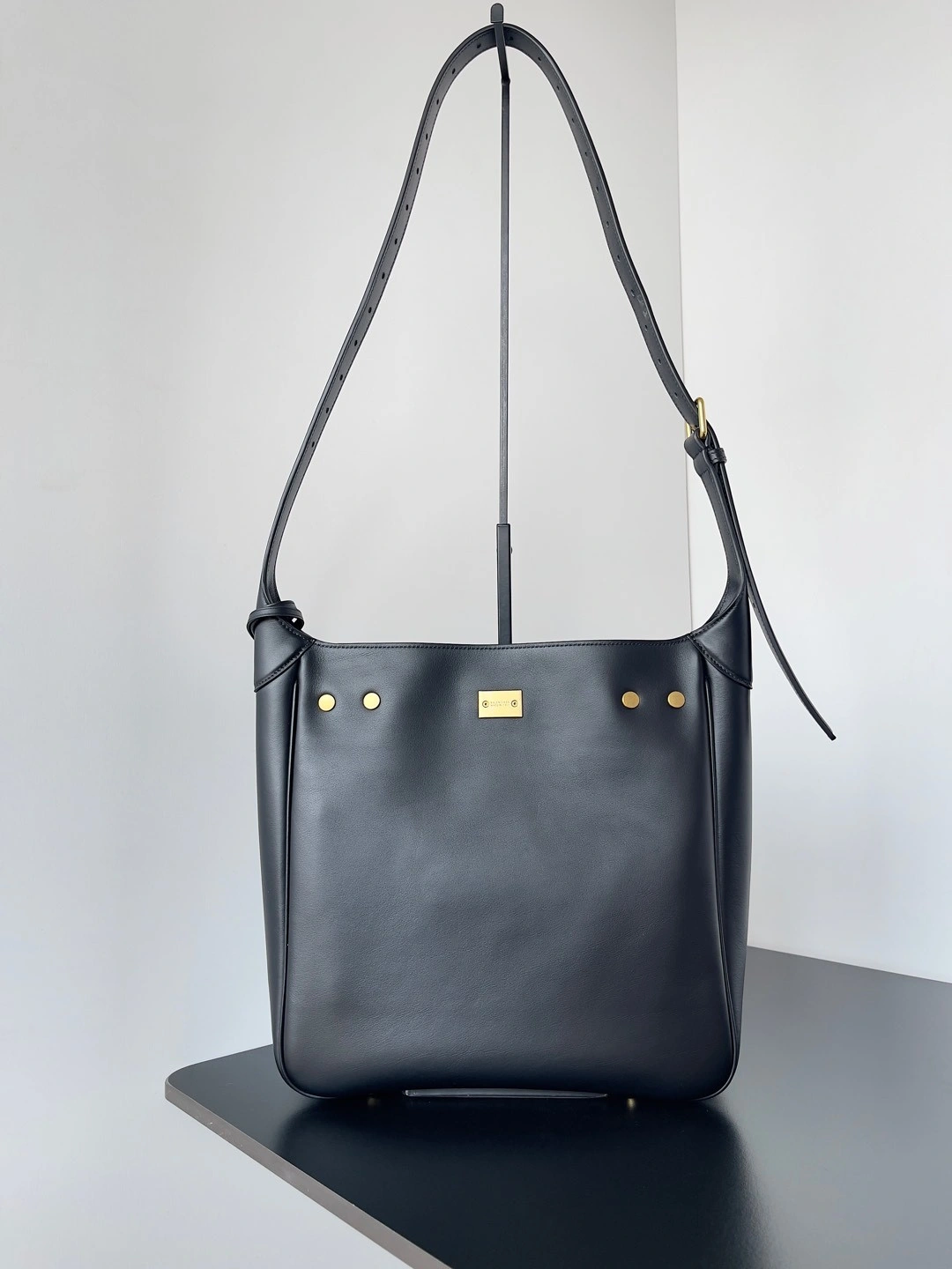 MOMO-- 218593i161 252342F046019 high quality version Bel Air Hobo item:E-B000H1548