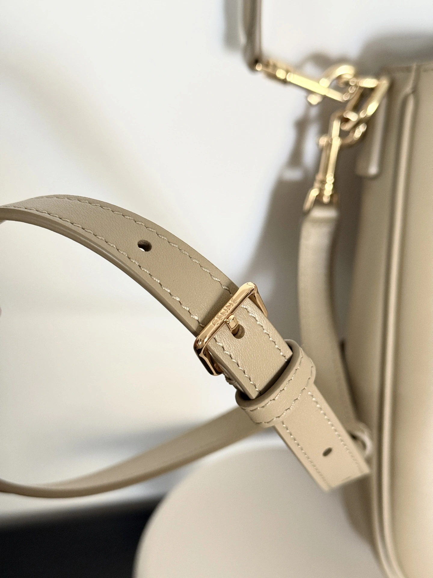 MOMO-- 358i95 120693FX9-02EZ high quality version 16Soft Calfskin item:E-B805J2412