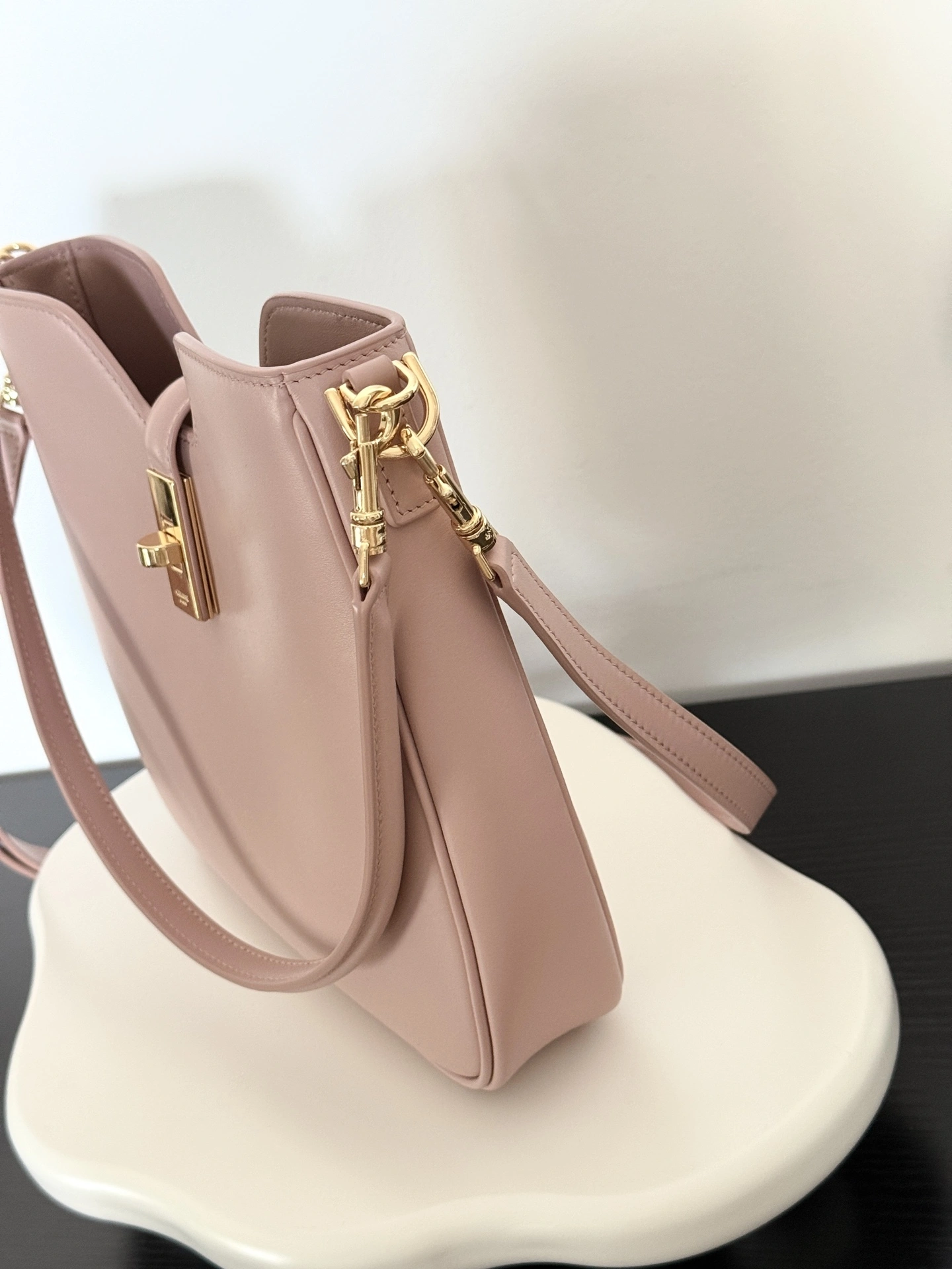 MOMO-- 358i95 120693FX9-03PH high quality version 16Soft Calfskin item:E-B805H1528