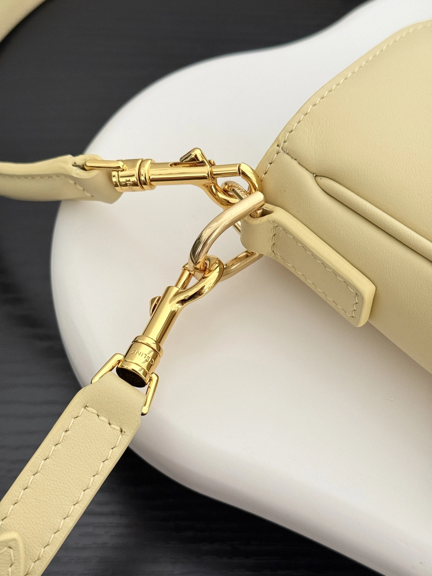 MOMO-- 358i95 120693FX9-11SS high quality version 16Soft Calfskin item:E-B805H1527