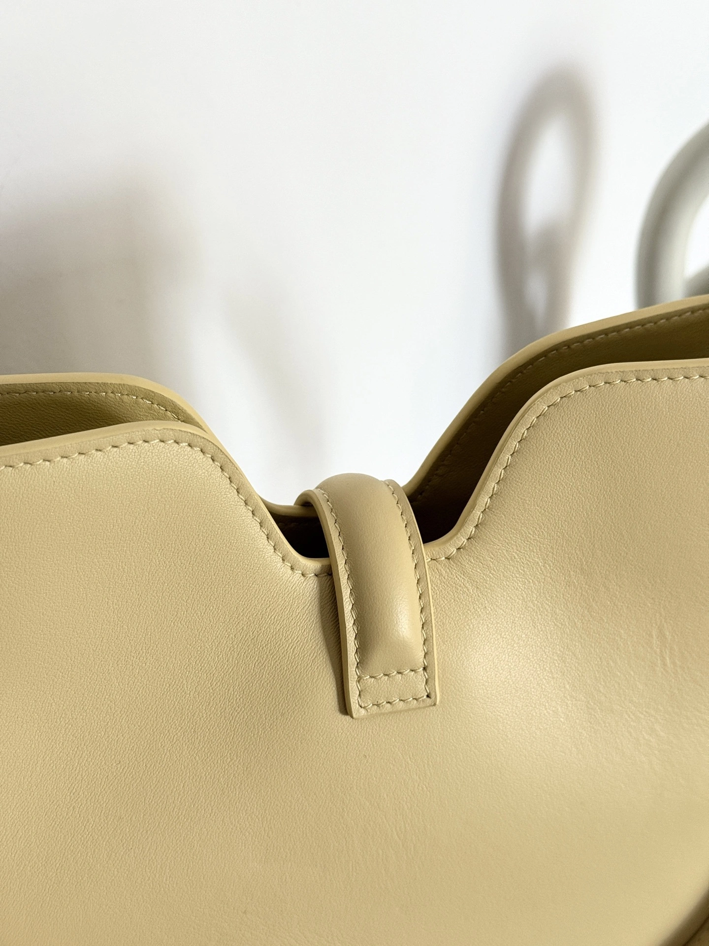 MOMO-- 358i95 120693FX9-11SS high quality version 16Soft Calfskin item:E-B805H1527
