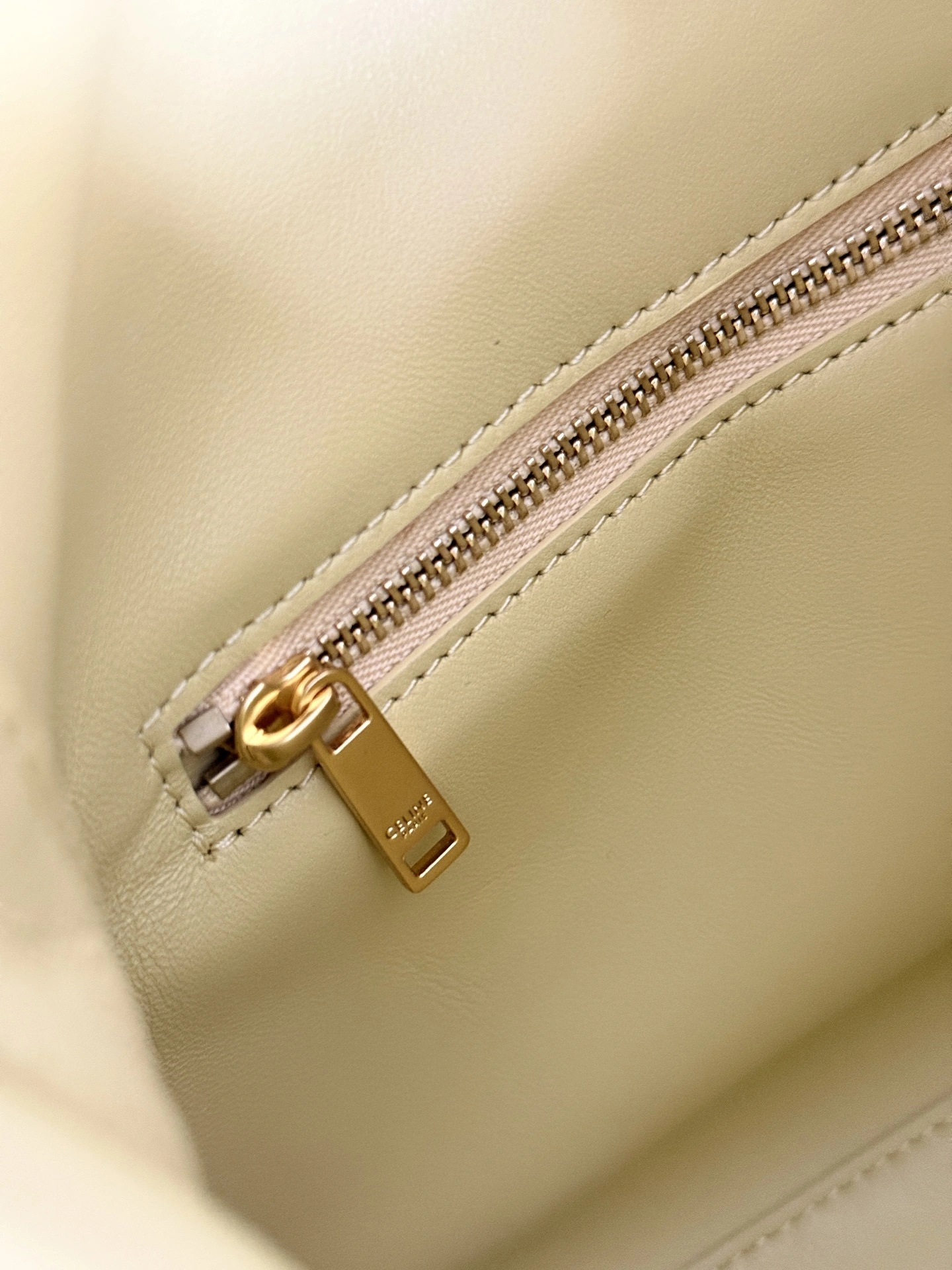MOMO-- 358i95 120693FX9-11SS high quality version 16Soft Calfskin item:E-B805H1527