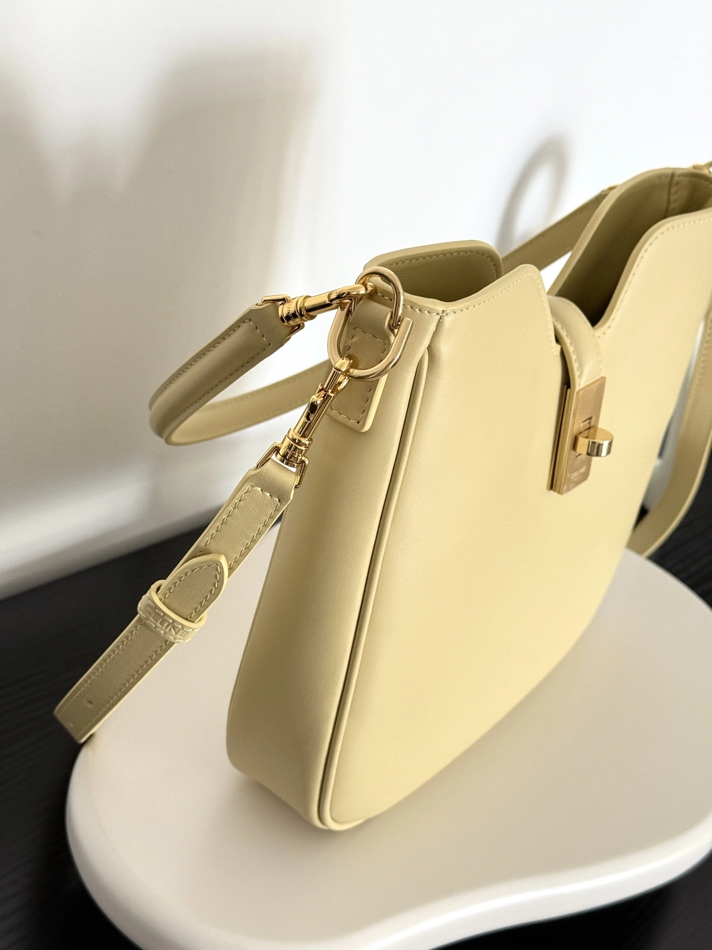 MOMO-- 358i95 120693FX9-11SS high quality version 16Soft Calfskin item:E-B805H1527