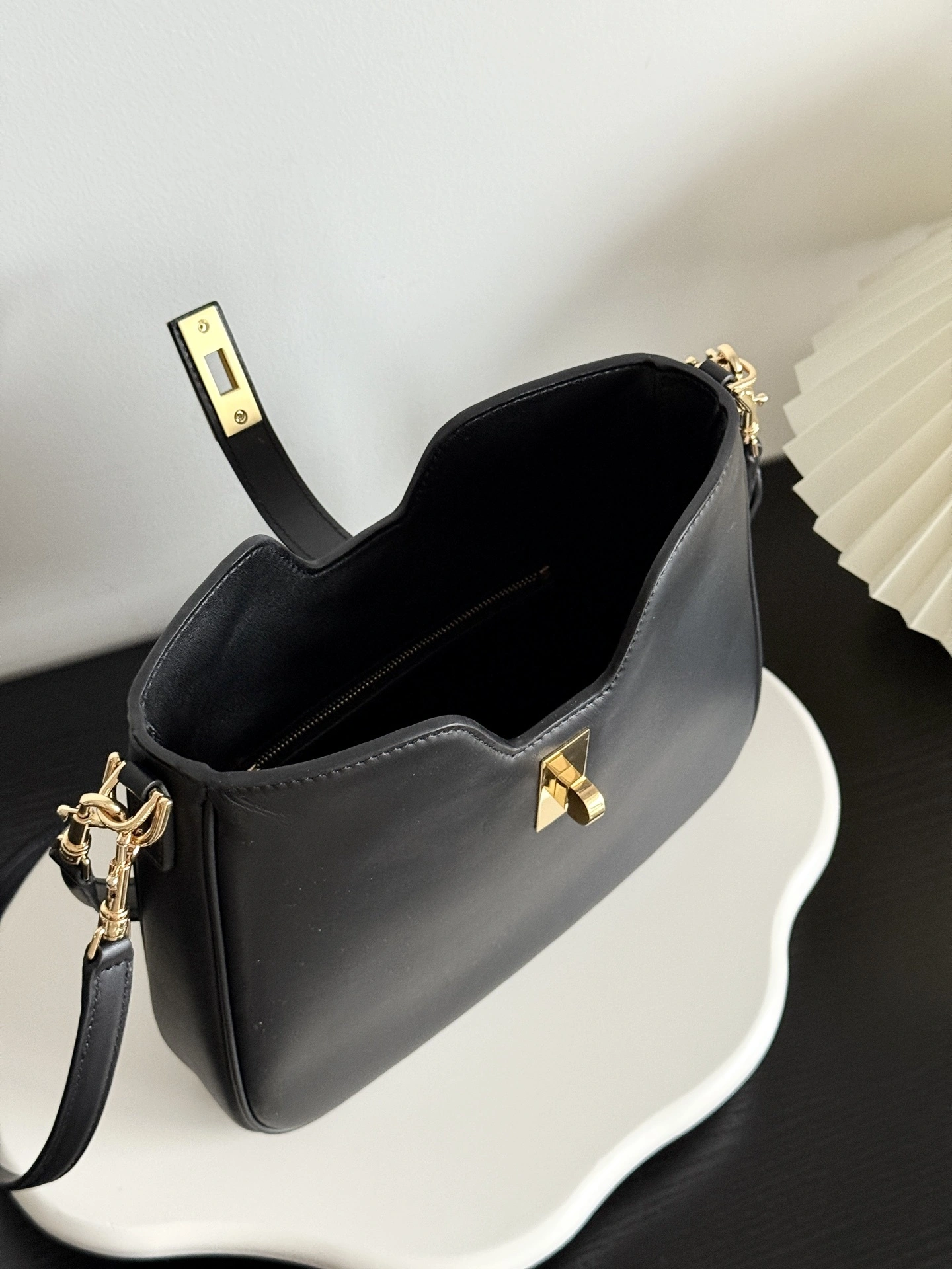 MOMO-- 358i95 120693FX9-38NO high quality version 16Soft Calfskin item:E-B805H1509