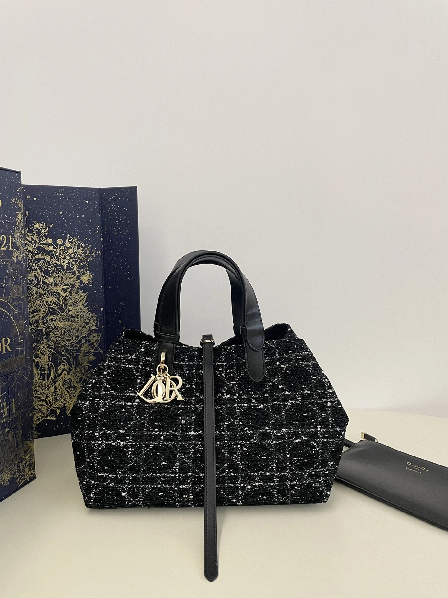 MOMO-- 4ior M2821OTKV_M911 high quality version Calfskin Toujours item:E-B813A1278