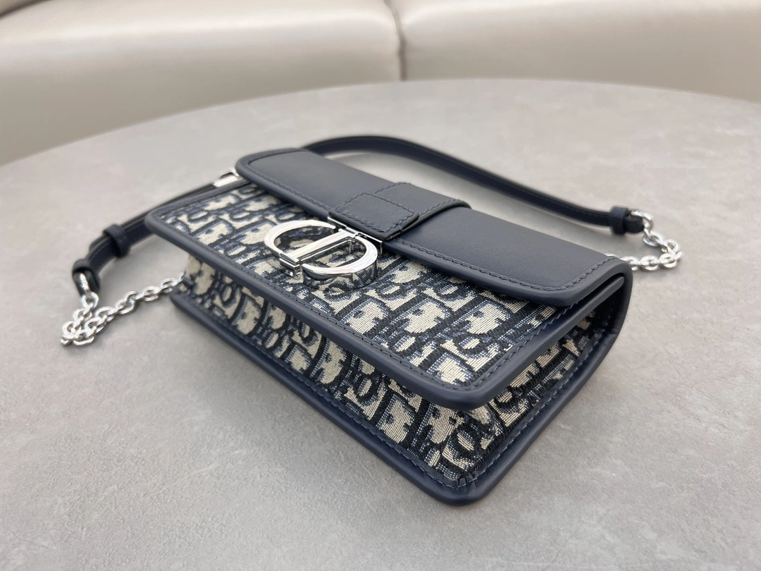 MOMO-- 4ior M9334PDDS_M928 high quality version East-West cowhide item:D-B813J2511