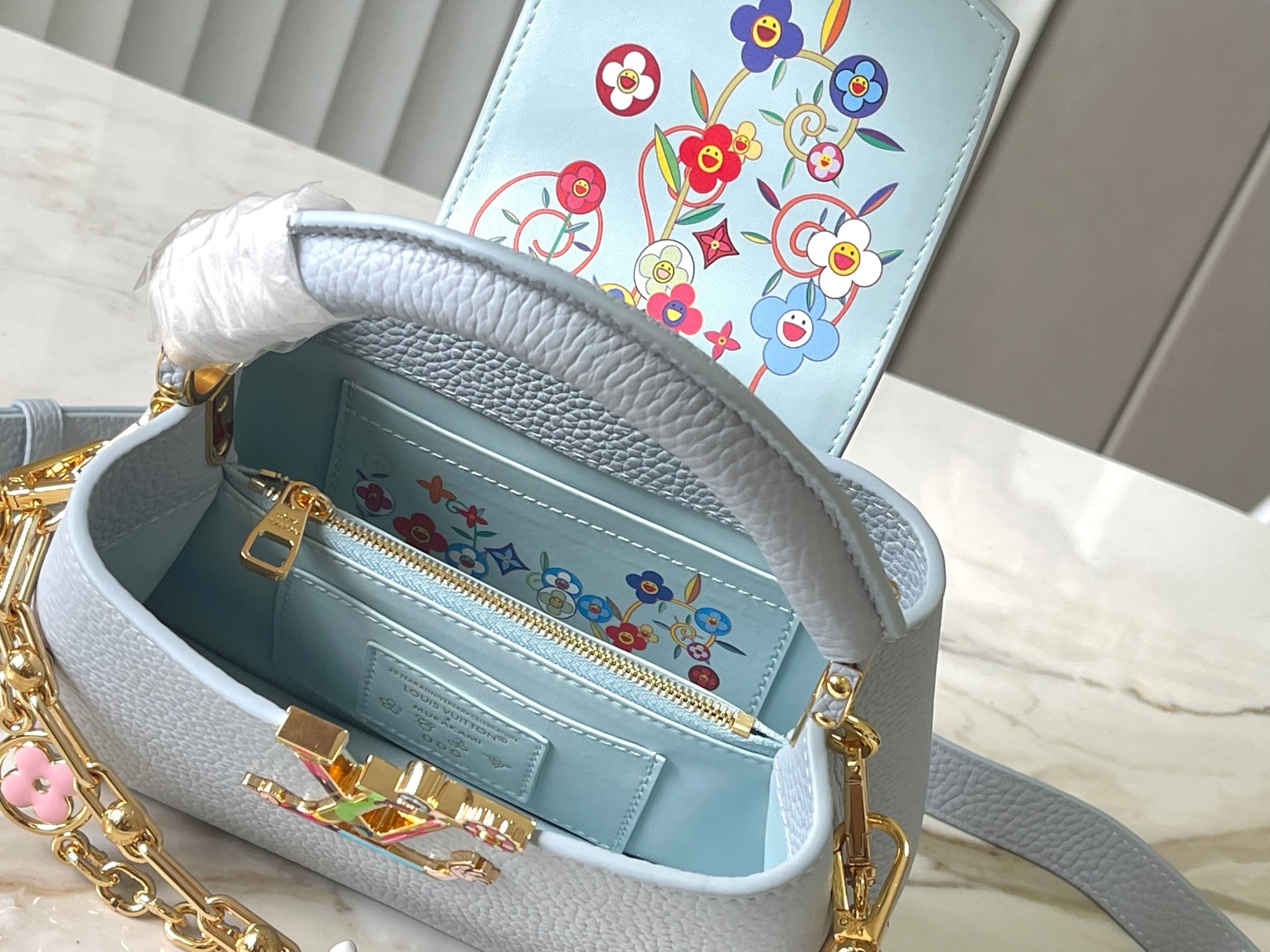 MOMO-- 8V M13707 high quality version Capucines East West cowhide item:E-B000I1718
