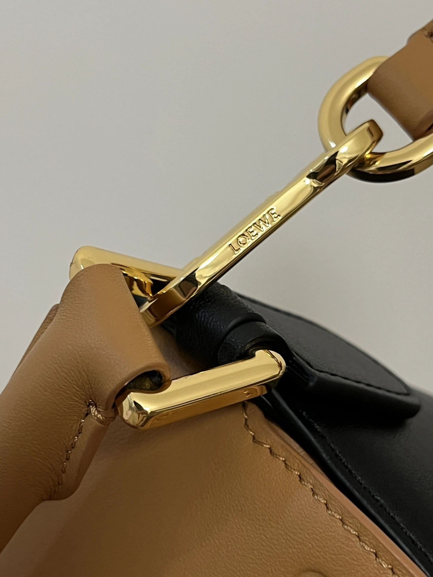 MOMO-- 8o5w5 A510P60X44-2727 high quality version Calfskin Puzzle item:E-B050I0523
