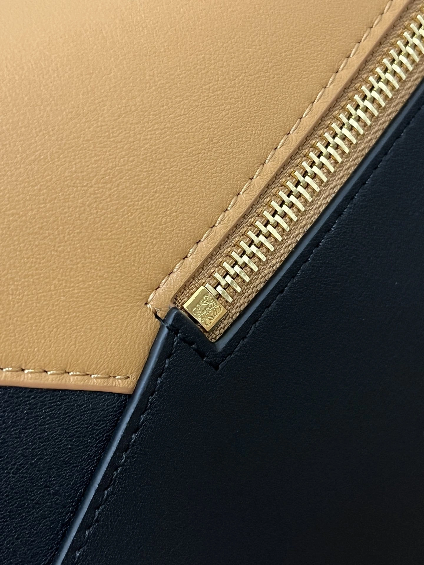 MOMO-- 8o5w5 A510P60X44-2727 high quality version Calfskin Puzzle item:E-B050I0523