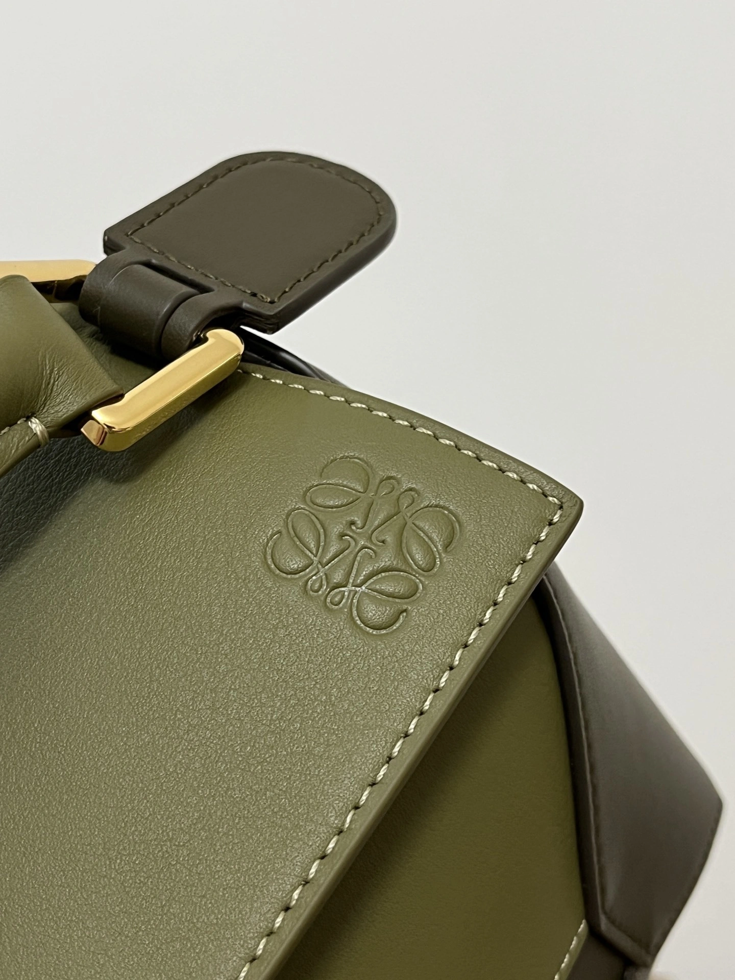 MOMO-- 8o5w5 A510P60X44-4427 high quality version Calfskin Puzzle item:E-B050I0522