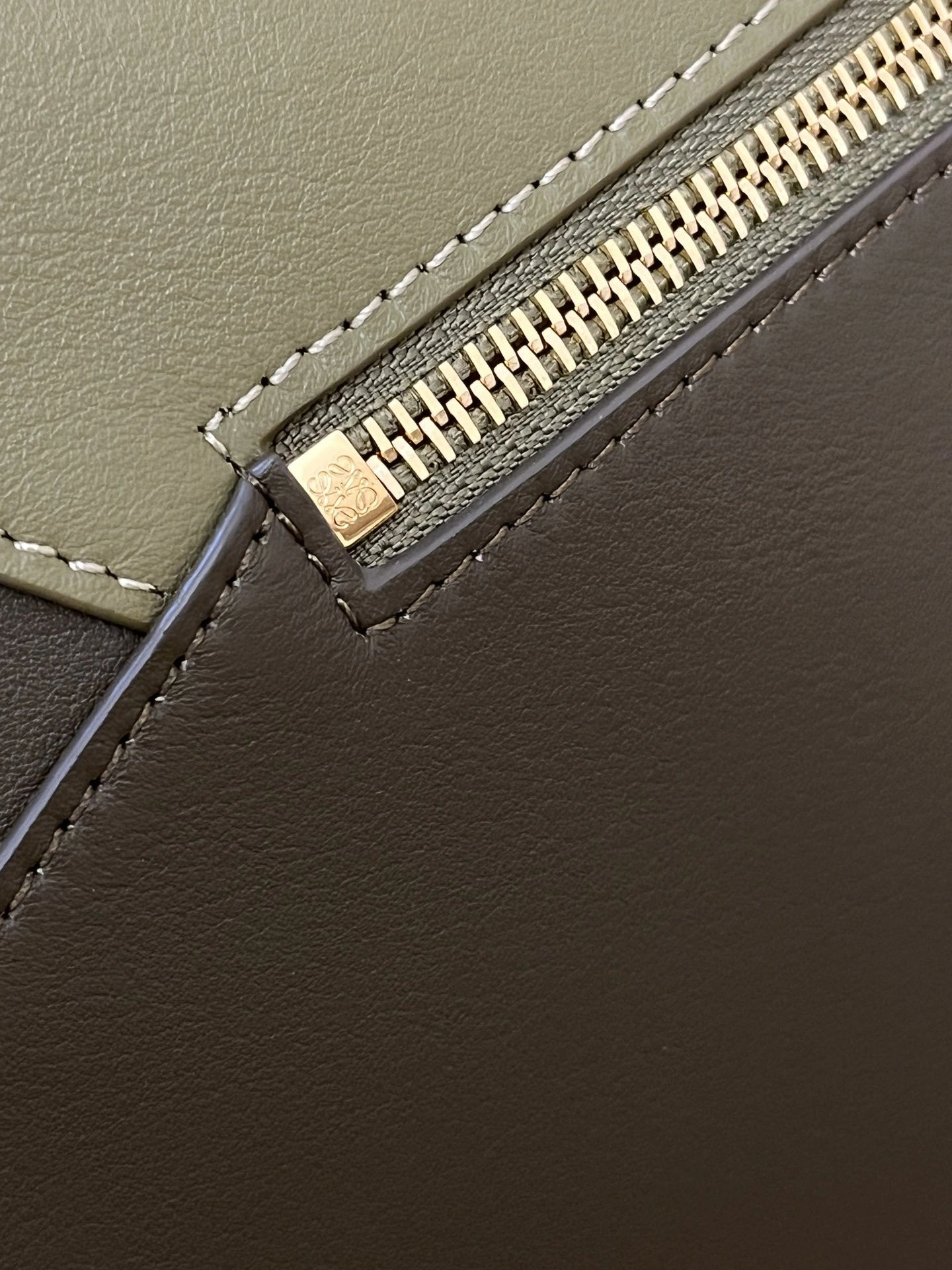 MOMO-- 8o5w5 A510P60X44-4427 high quality version Calfskin Puzzle item:E-B050I0522