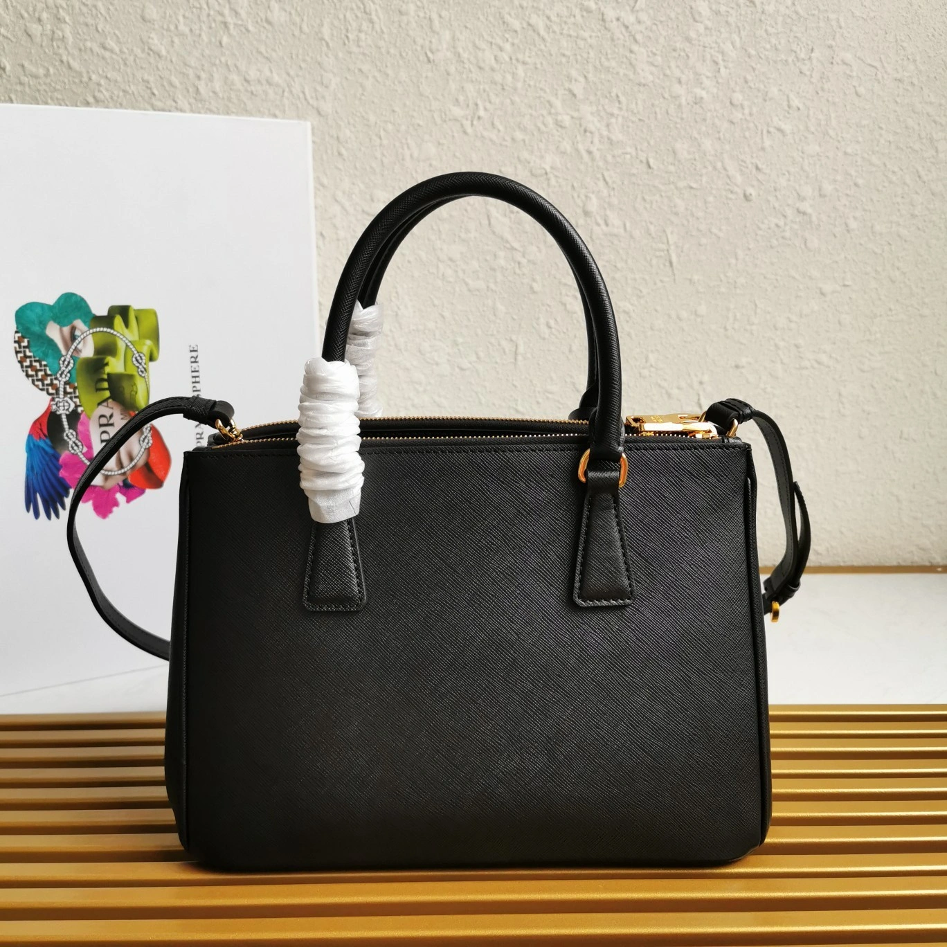 MOMO-- Pr141 1BA863_NZV_F0002_V_EOO Saffiano high quality version item:D-B000K2229