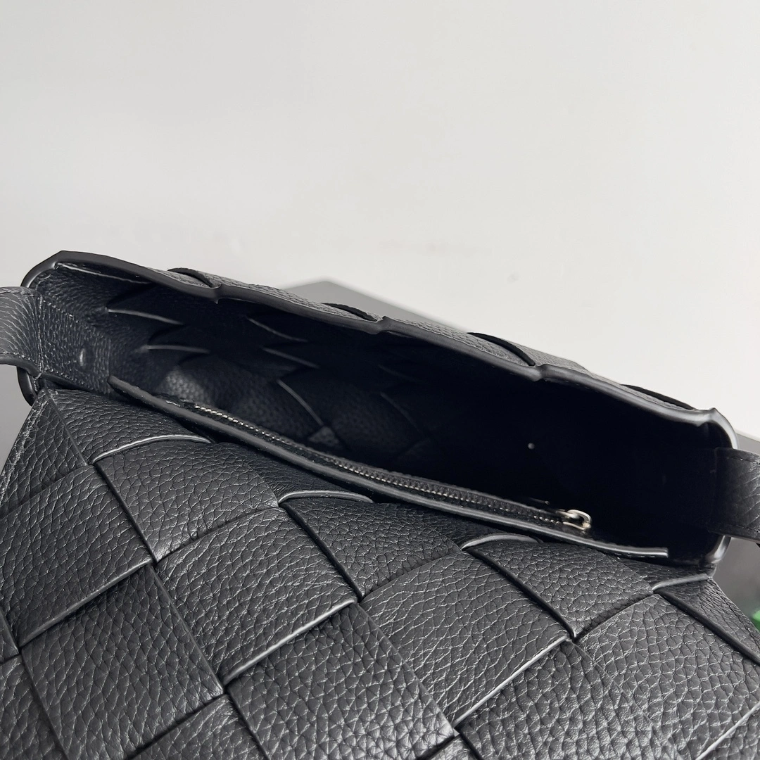 MOMO-- V595t1 795637V4FV18803 high quality version Calfskin Diago item:E-B063A0804