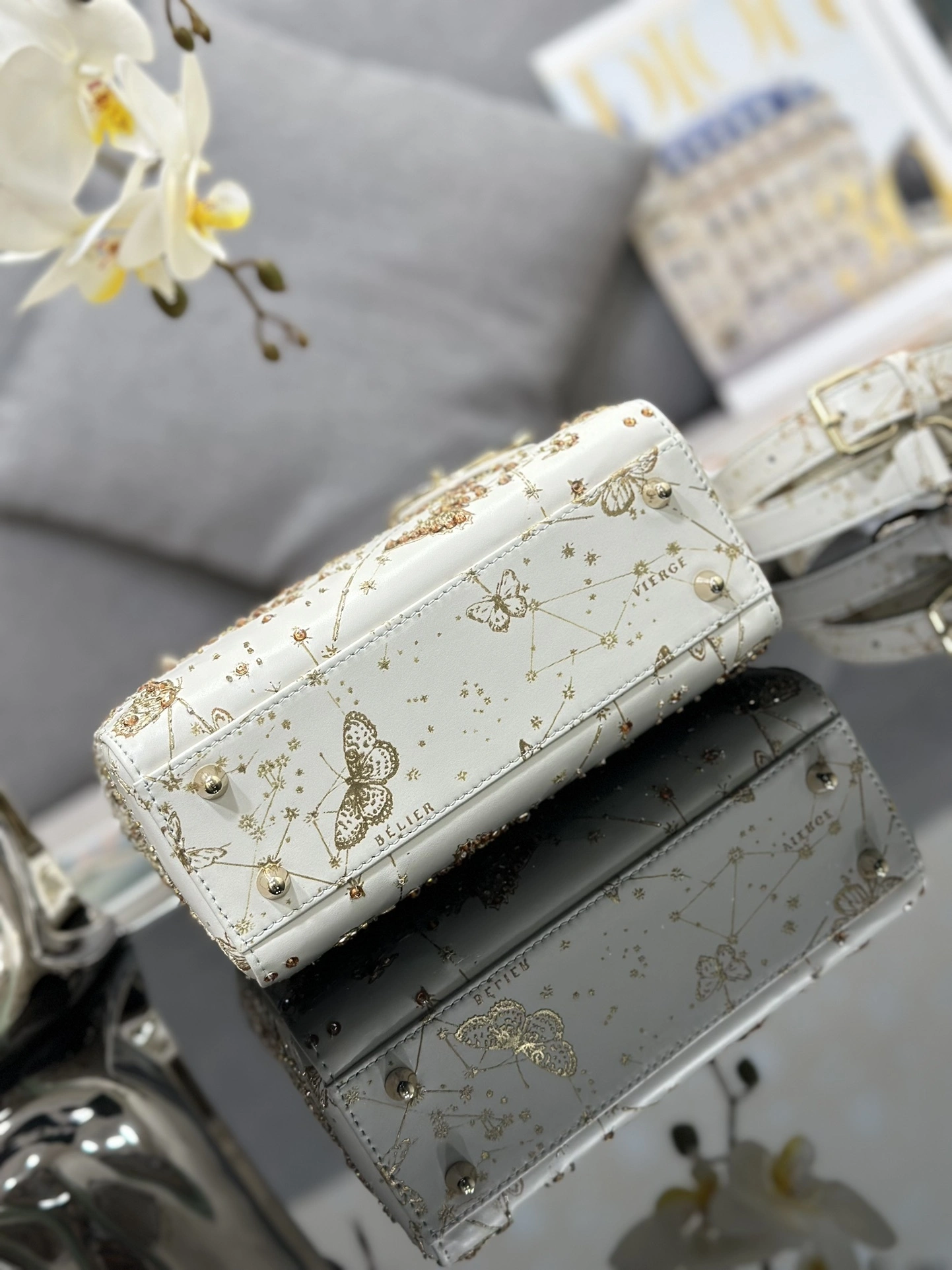 MOMO--4ior M0531OBZY-M933 high quality version cowhide embroidery item:F-B813A2308