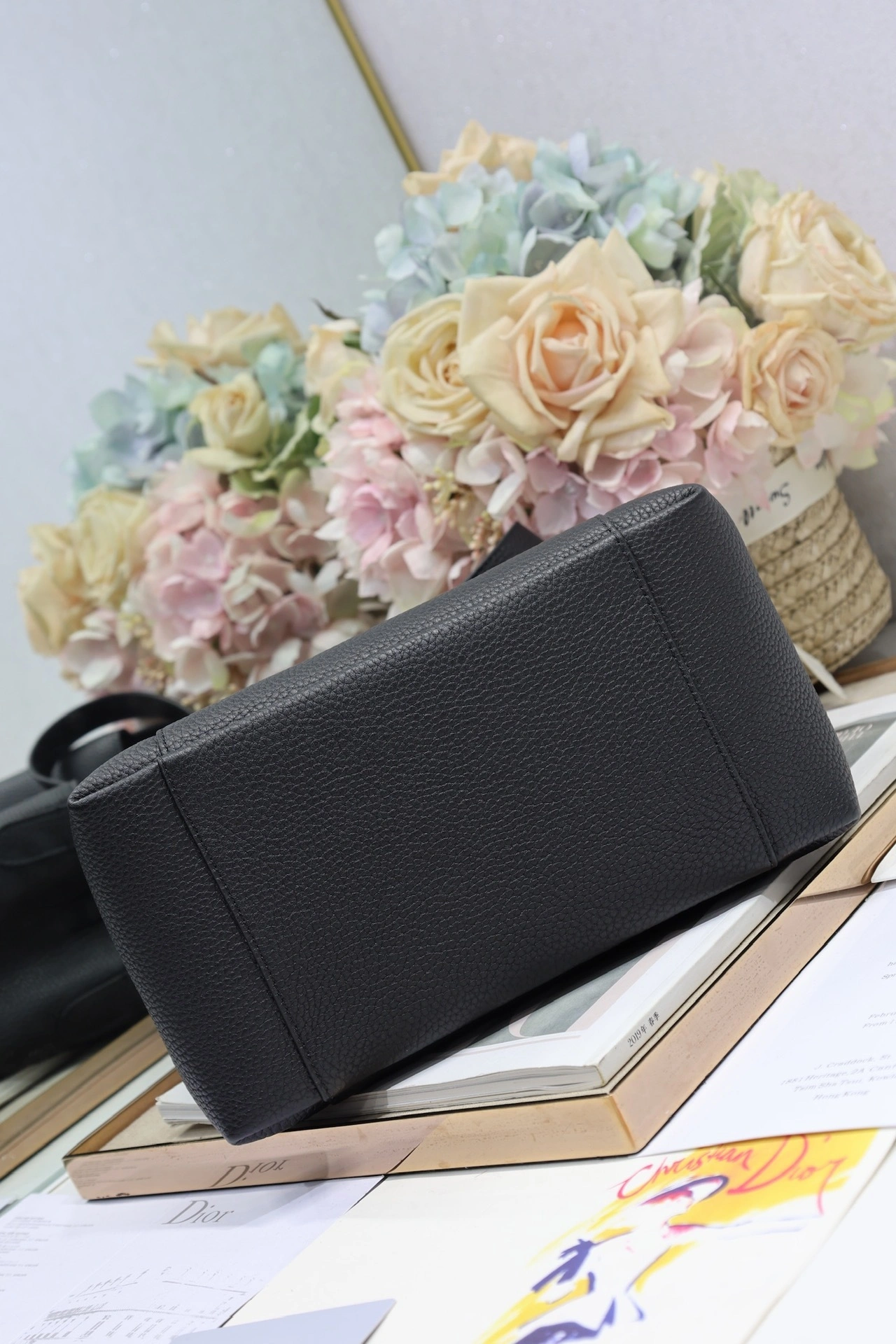 MOMO--4ior M2841USKU-M900 high quality version Signature cowhide item:E-B000L2026T