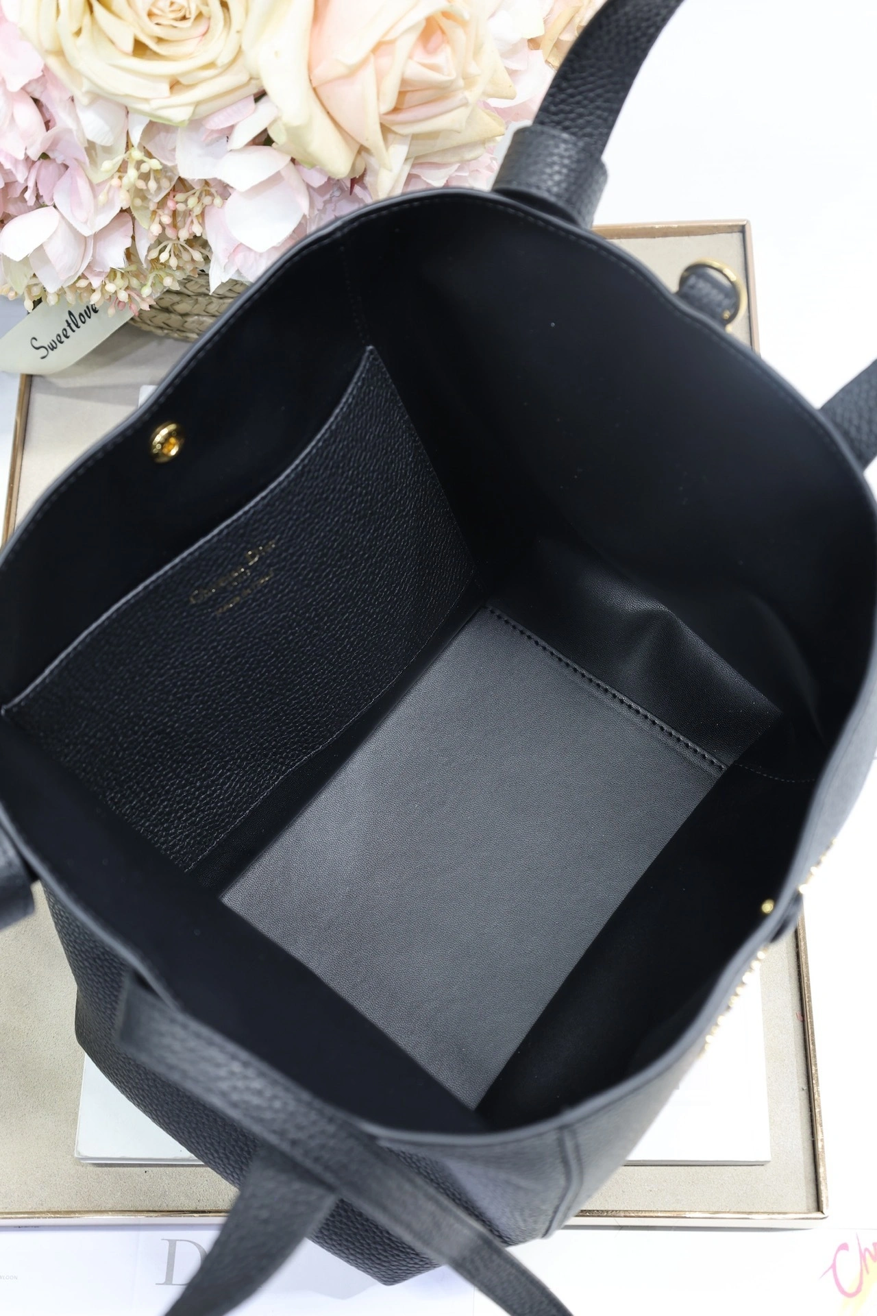 MOMO--4ior M2841USKU-M900 high quality version Signature cowhide item:E-B000L2026T