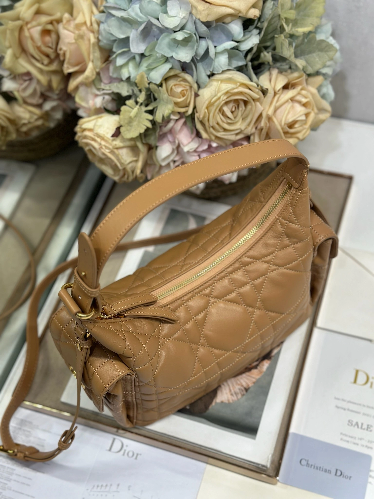 MOMO--4ior M6323UUVB-34UU high quality version D-Dream sheepskin item:E-B000L2032T