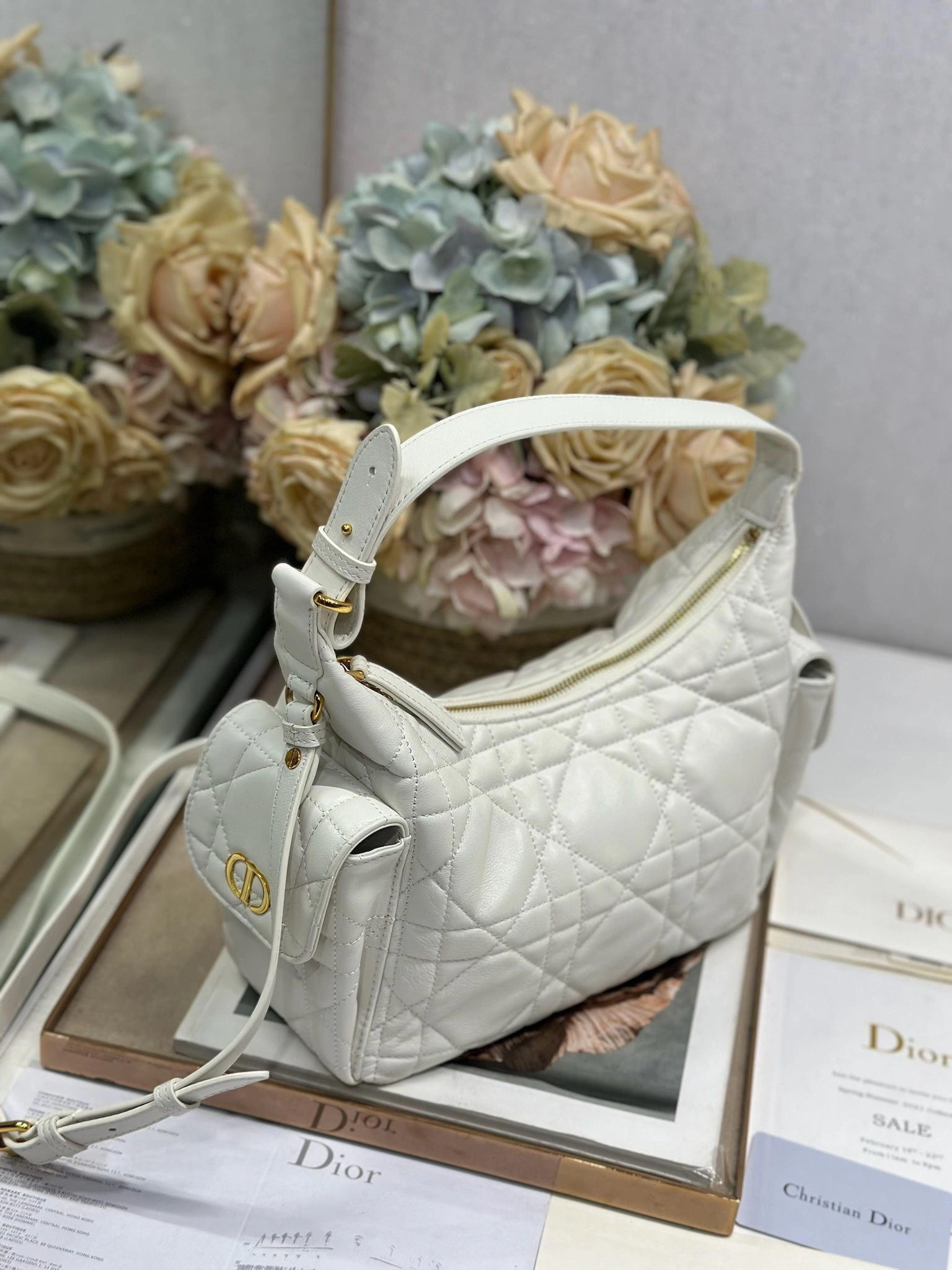 MOMO--4ior M6323UUVB_M030 high quality version D-Dream sheepskin item:E-B000L2006T