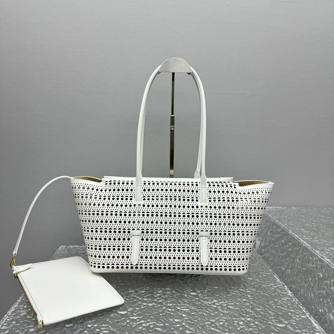 MOMO--Other brands AA1S03132CA303010 high quality version LE MINA item:E-B000A1337