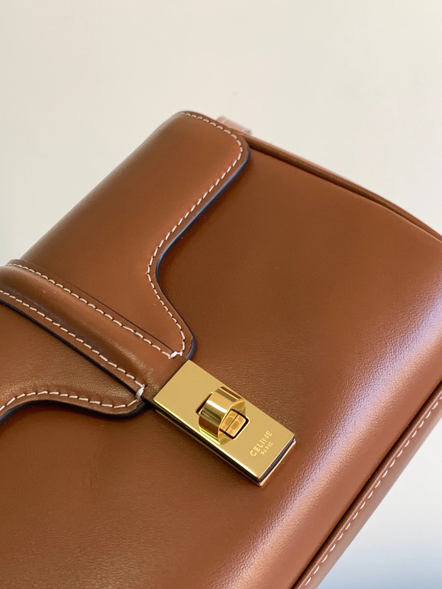MOMO- high quality version 10L353EQR-04LU CELINF SOFT 16 cowhide item：B-B050L1314C