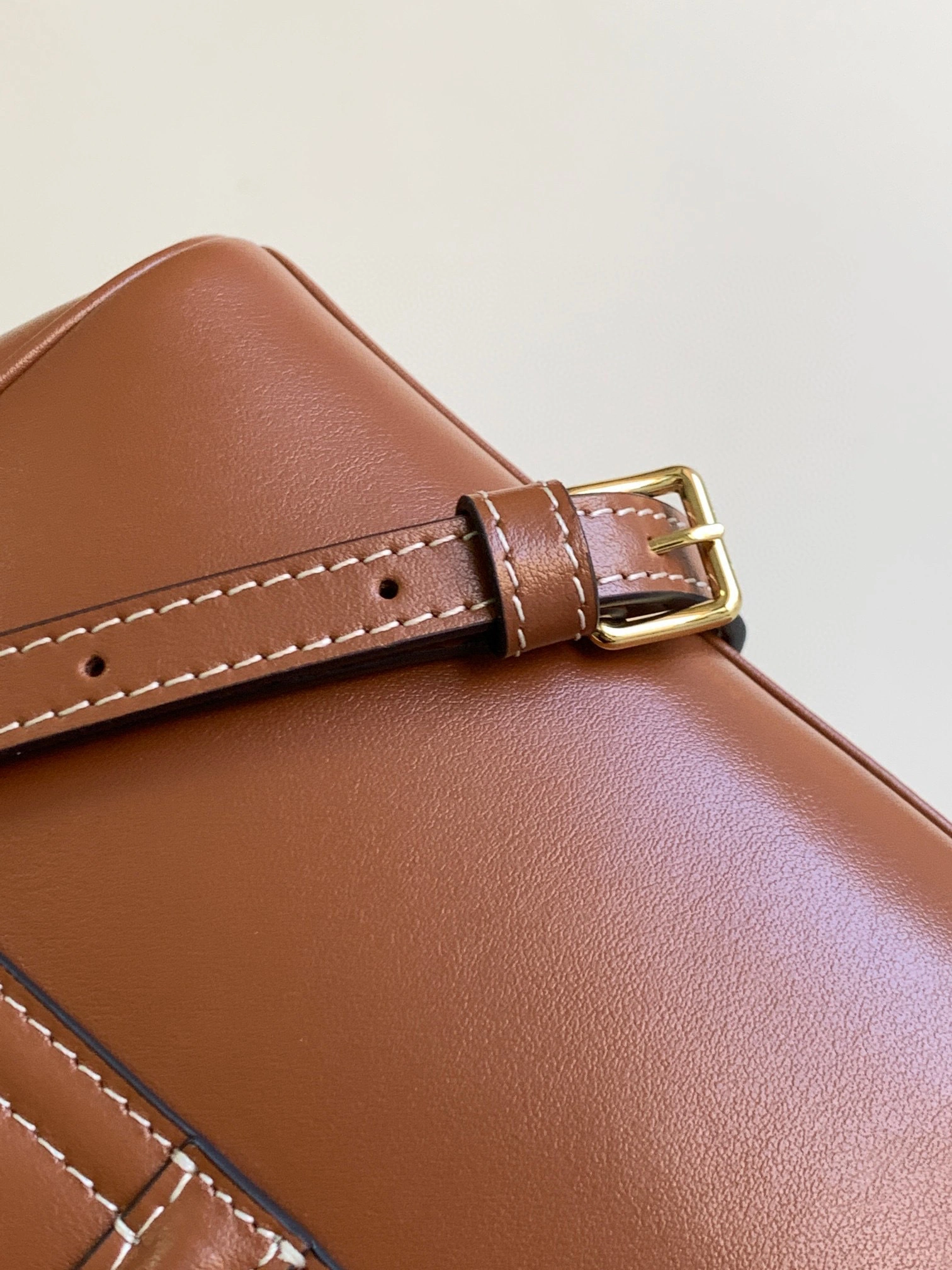 MOMO- high quality version 10L353EQR-04LU CELINF SOFT 16 cowhide item：B-B050L1314C