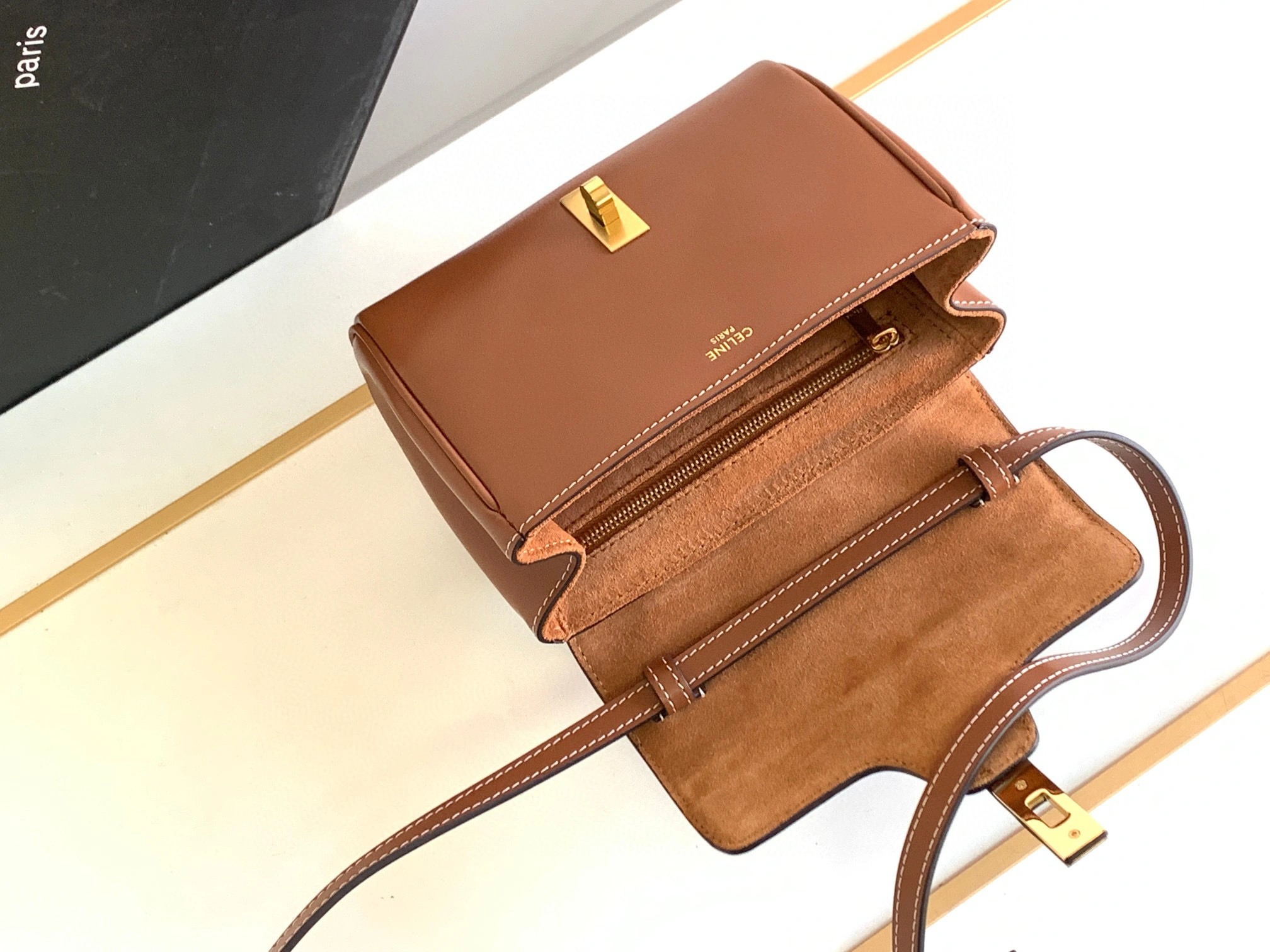 MOMO- high quality version 10L353EQR-04LU CELINF SOFT 16 cowhide item：B-B050L1314C