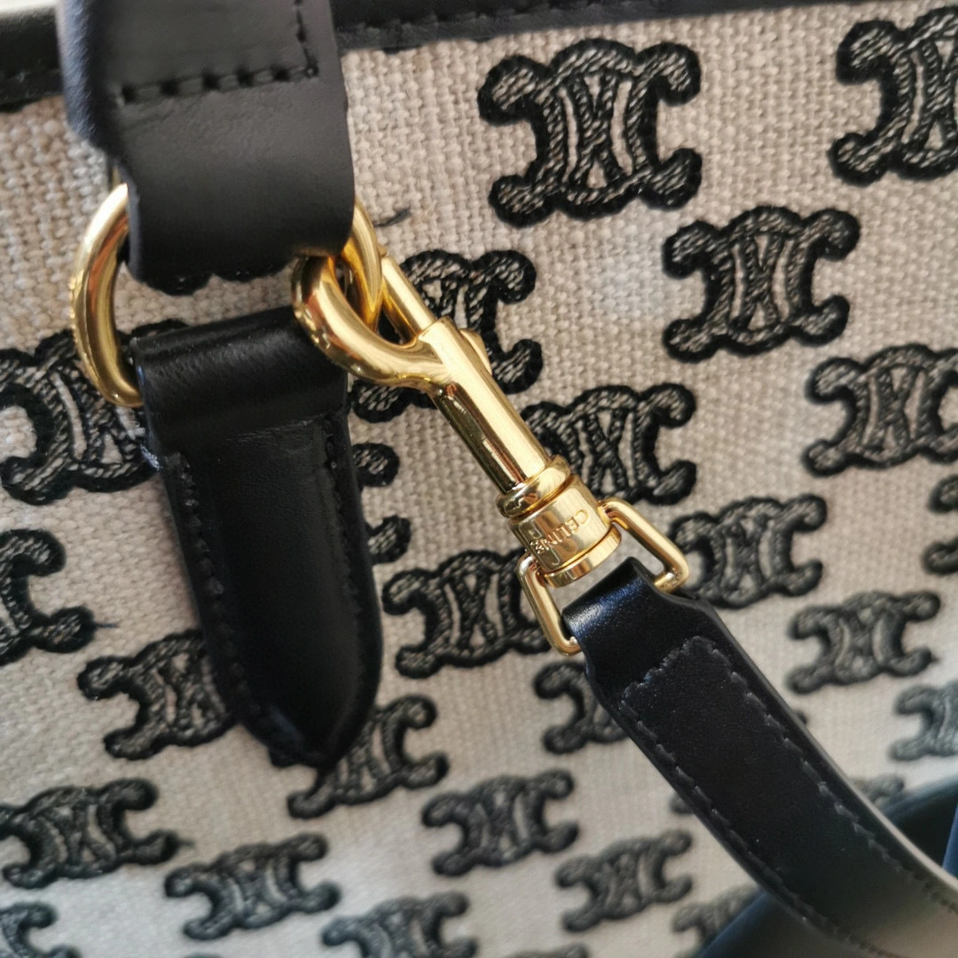 MOMO- high quality version 110432CS8-38NO CABAS TRIOMPHE cowhide item：C-B063A0405C