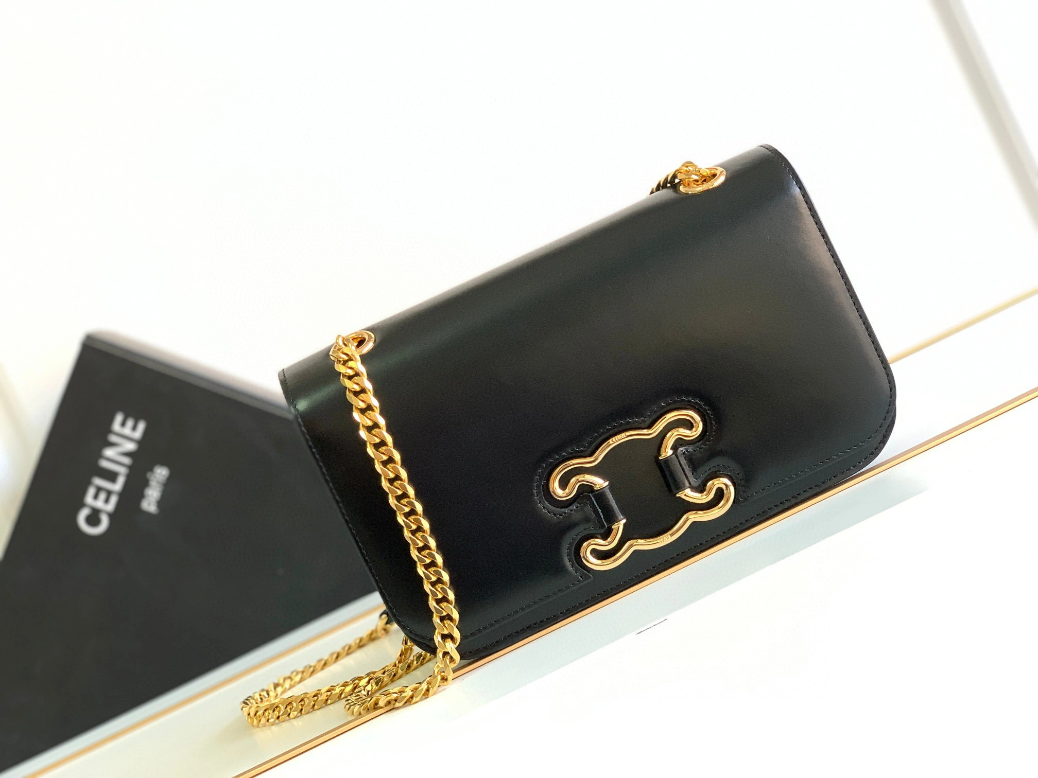 MOMO- high quality version 199813EPA-38N0 TRIOMPHE FRAME cowhide item：B-B050K2111C