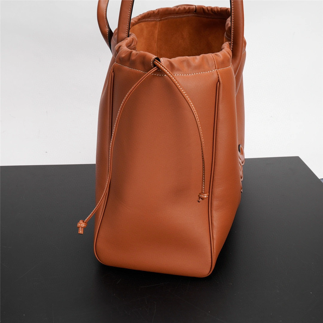 MOMO- high quality version 199973DU3-04LU CABAS TRIOMPHE cowhide item：B-B000I1817C