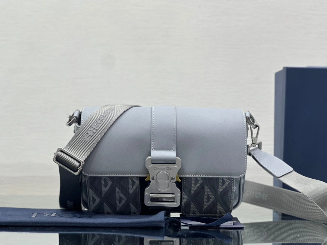 &MOMO- high quality version 1ESME157CDP-H42E Hit the Road cowhide item：C-B109A0910C
