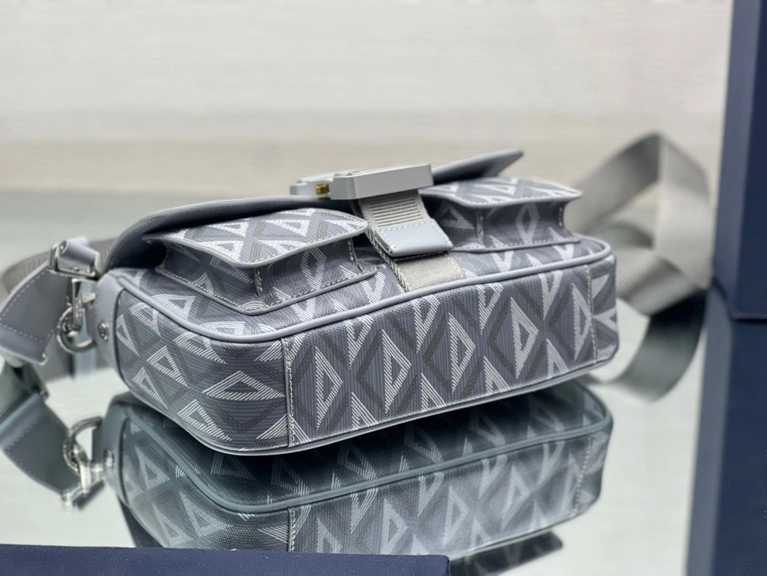 &MOMO- high quality version 1ESME157CDP-H42E Hit the Road cowhide item：C-B109A0910C