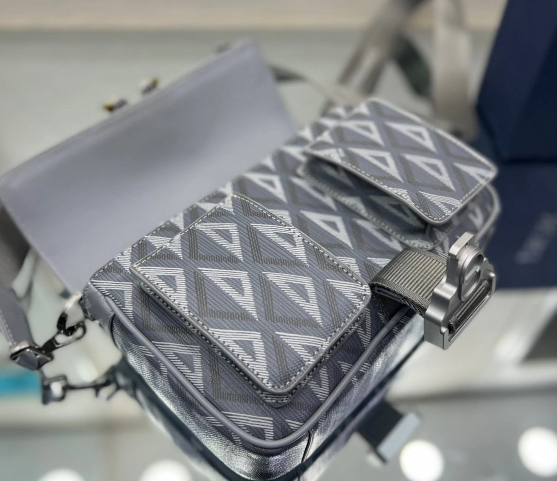 &MOMO- high quality version 1ESME157CDP-H42E Hit the Road cowhide item：C-B109A0910C